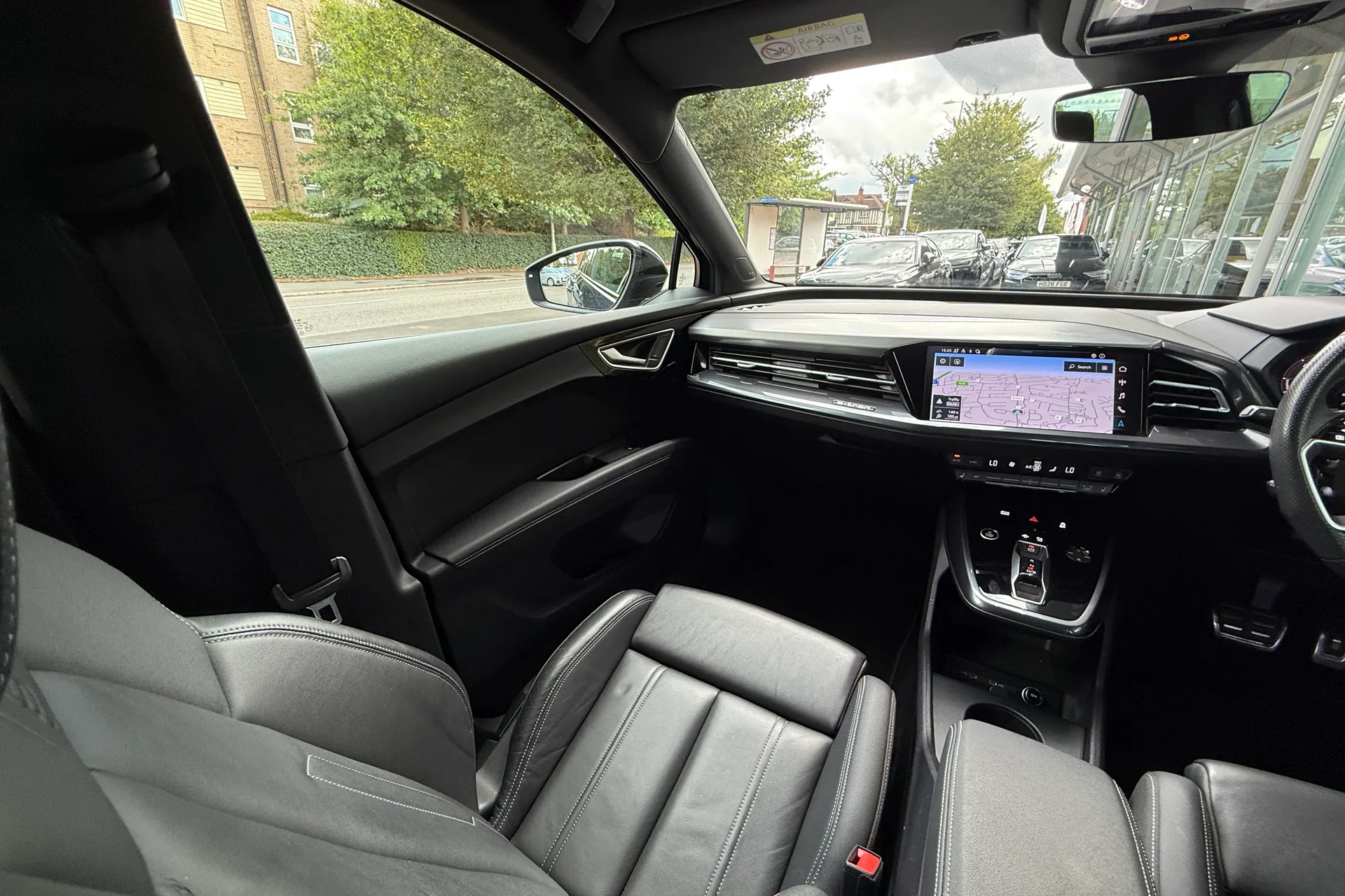Audi Q4 thumbnail image number 41