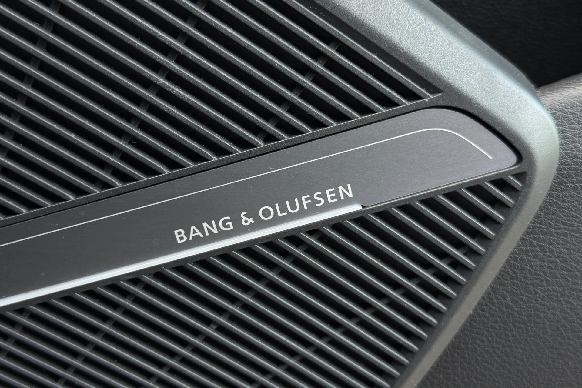 Audi Q5 thumbnail image number 35