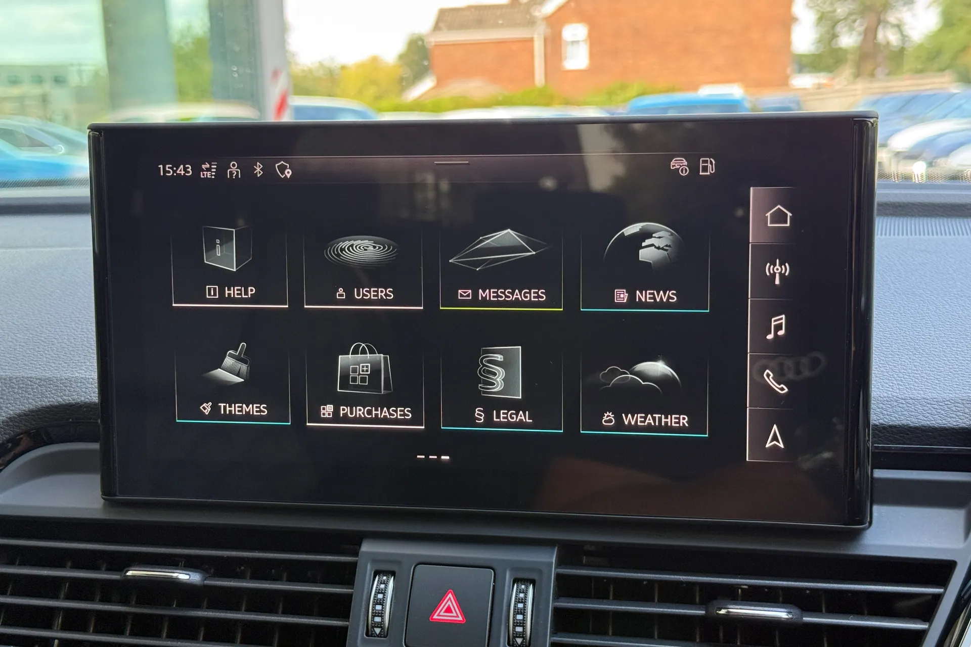 Audi Q5 thumbnail image number 18