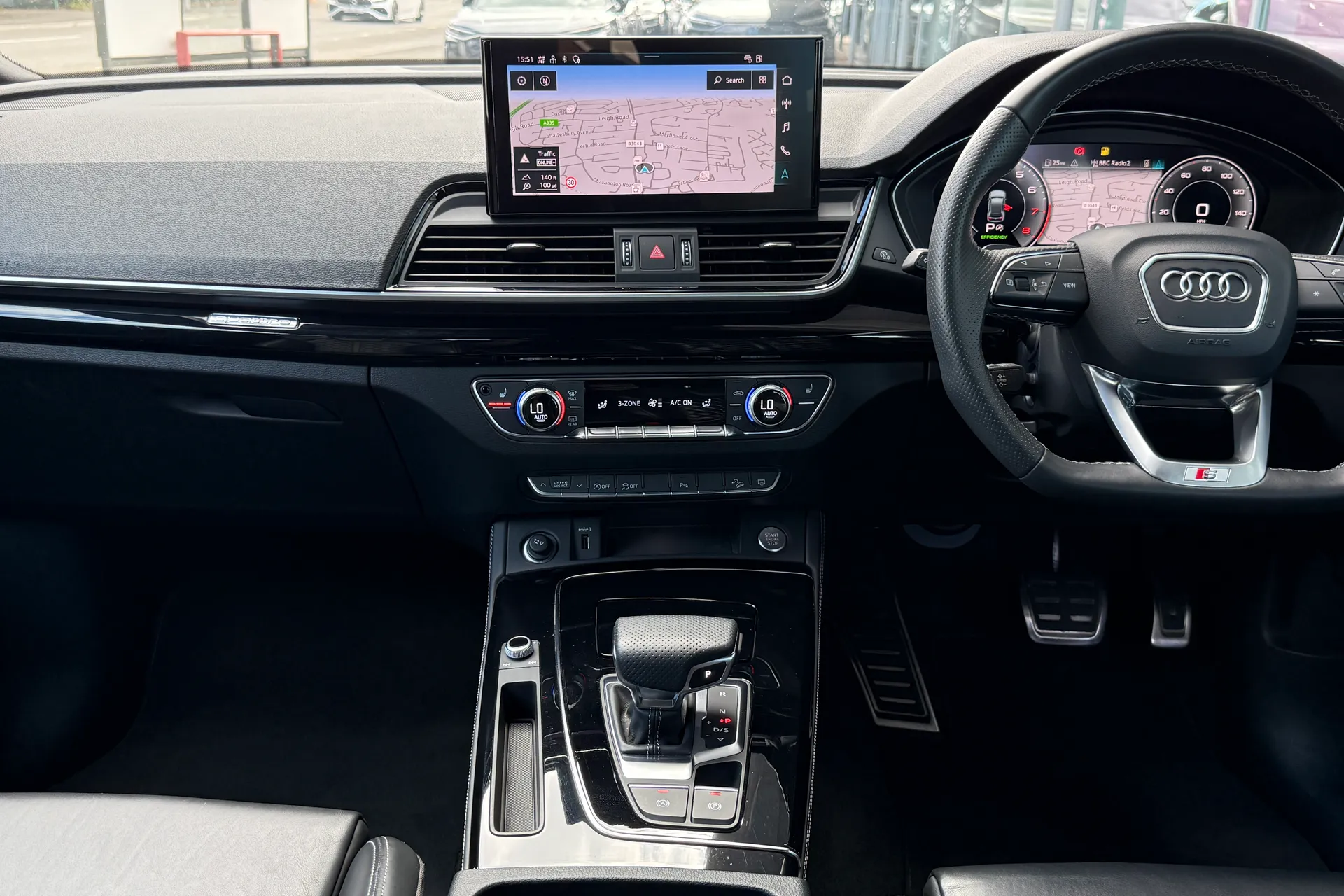 Audi Q5 thumbnail image number 45