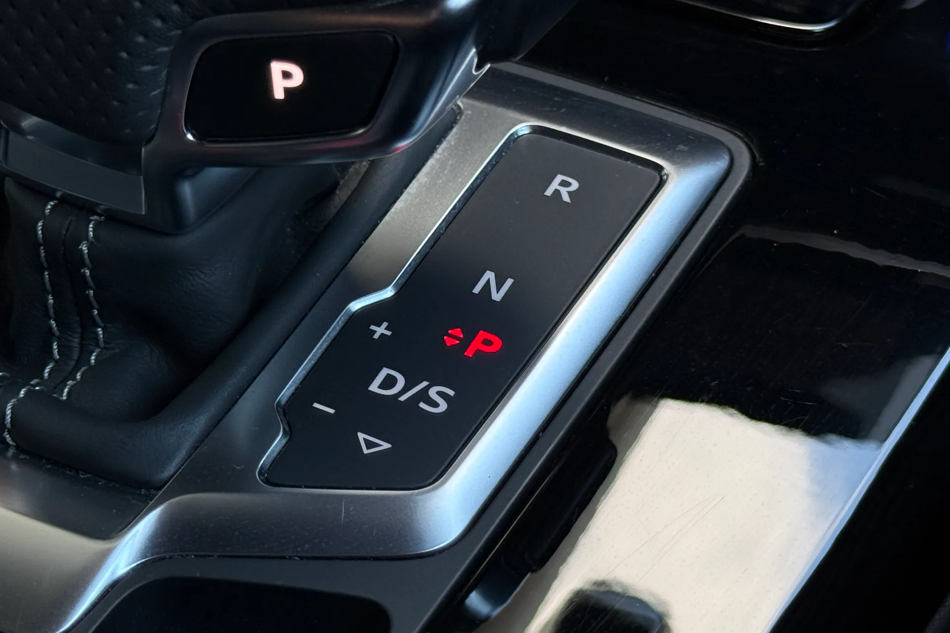 Audi Q5 thumbnail image number 29