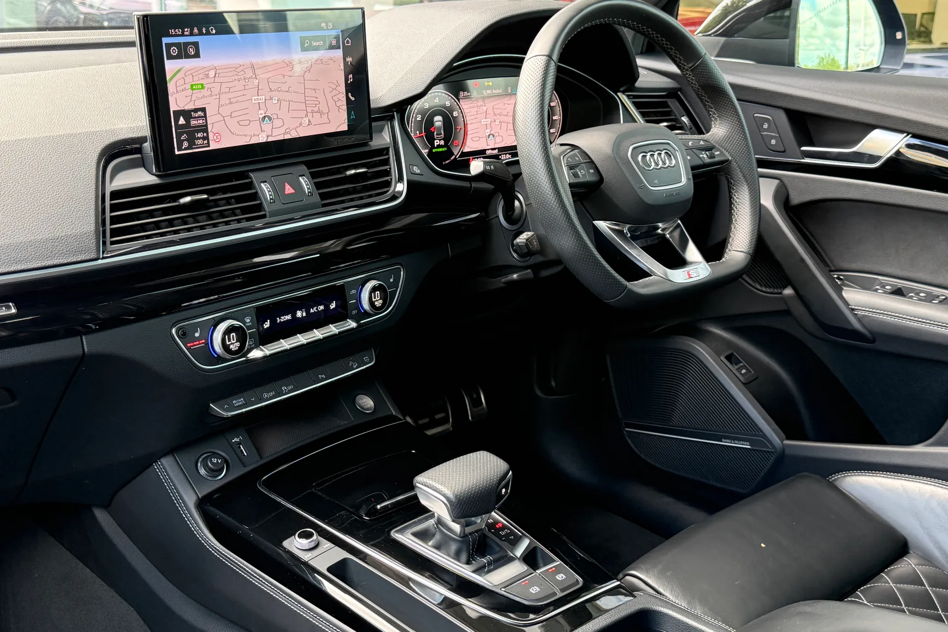 Audi Q5 thumbnail image number 56