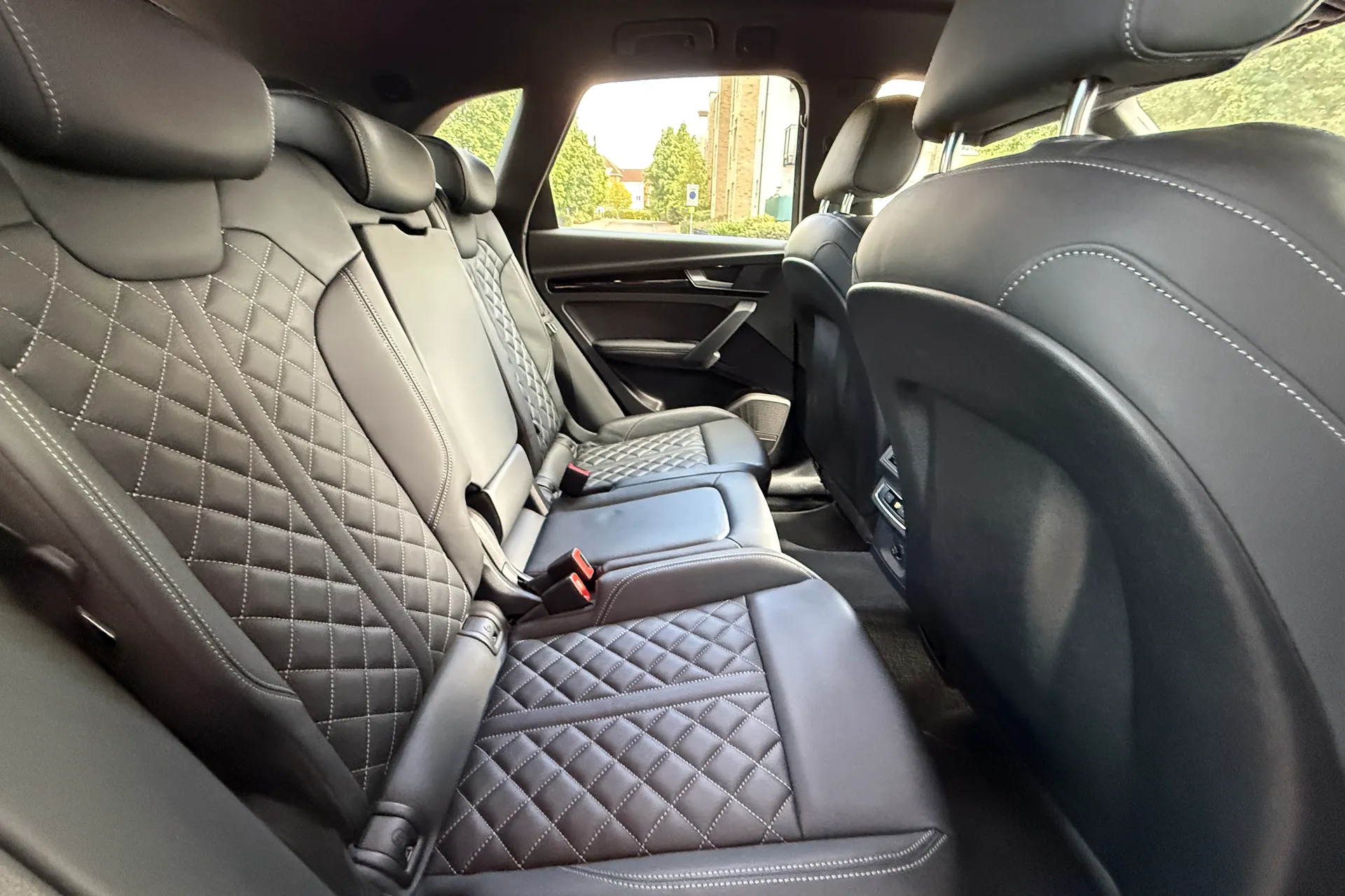 Audi Q5 thumbnail image number 43