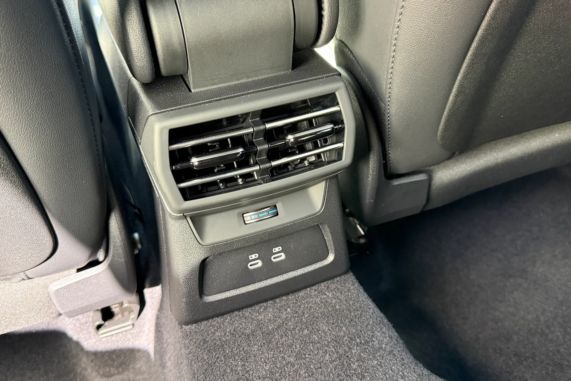 Audi A3 thumbnail image number 42