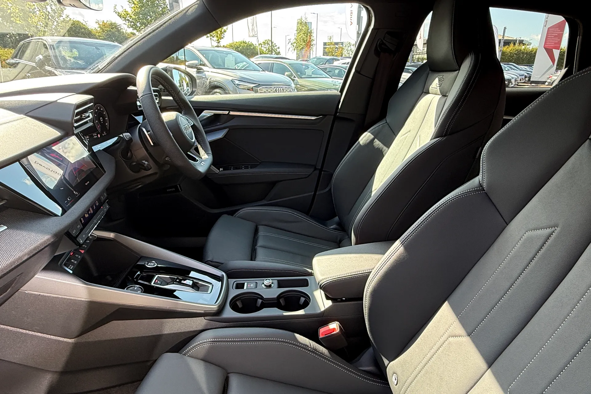 Audi A3 thumbnail image number 33