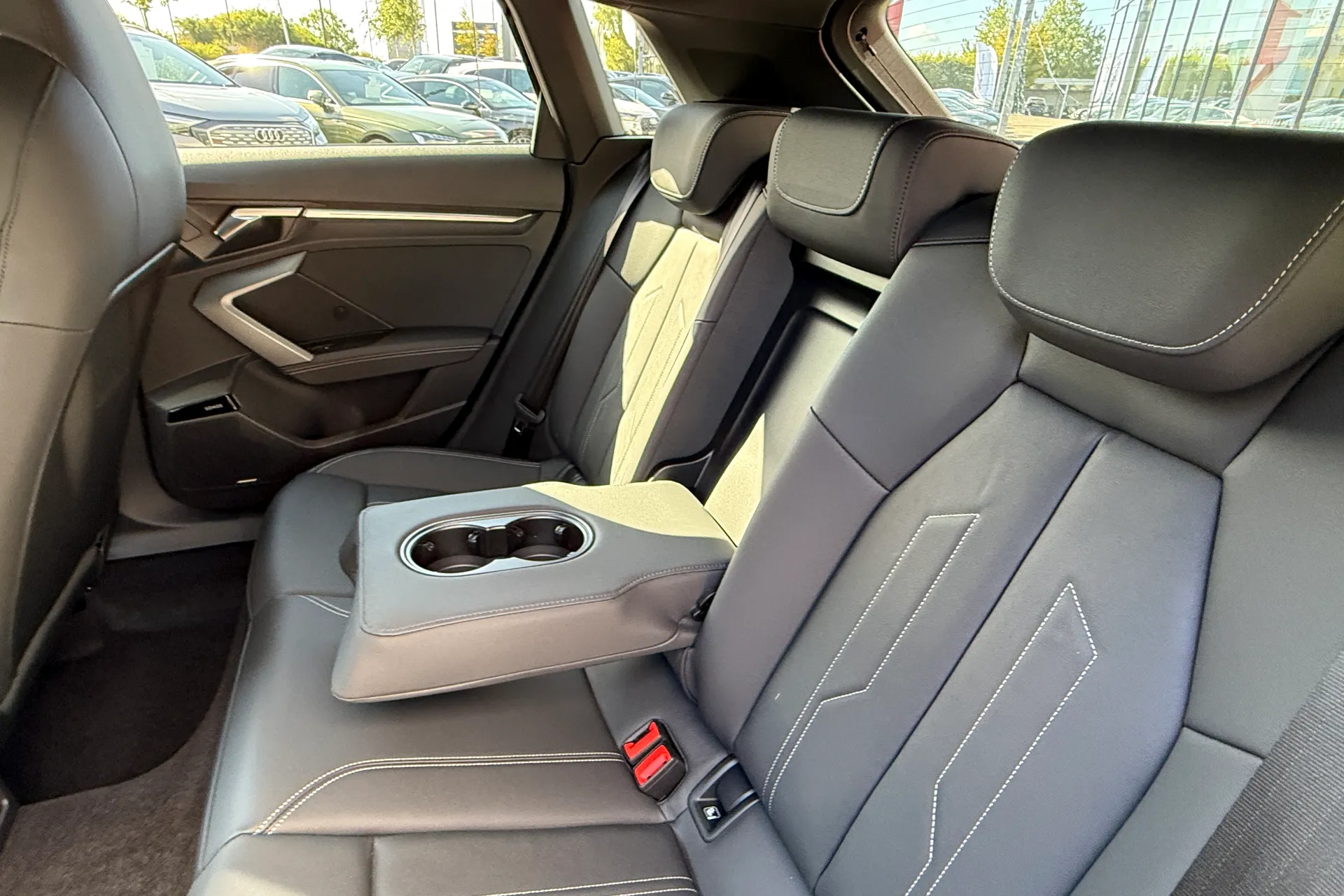 Audi A3 thumbnail image number 41