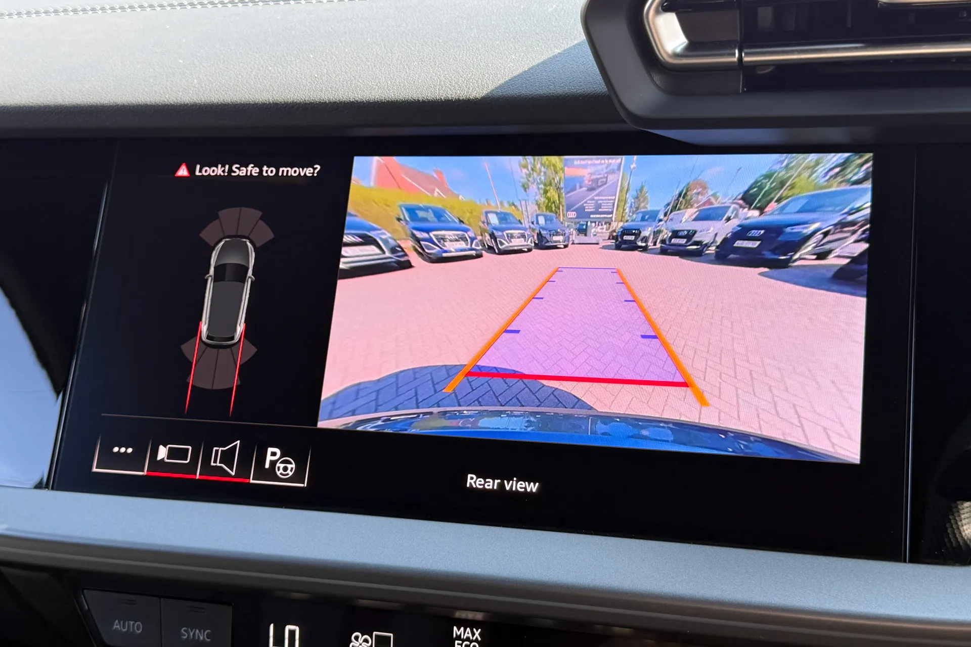 Audi A3 thumbnail image number 4