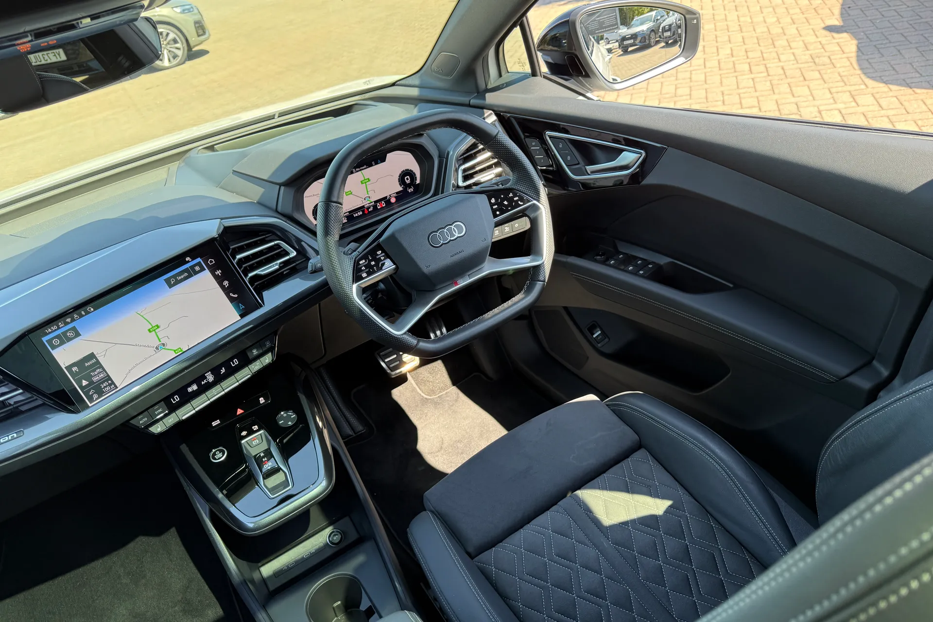 Audi Q4 thumbnail image number 52