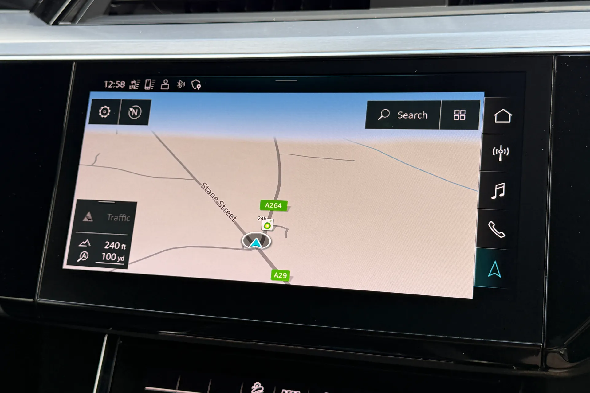 Audi e-tron thumbnail image number 5