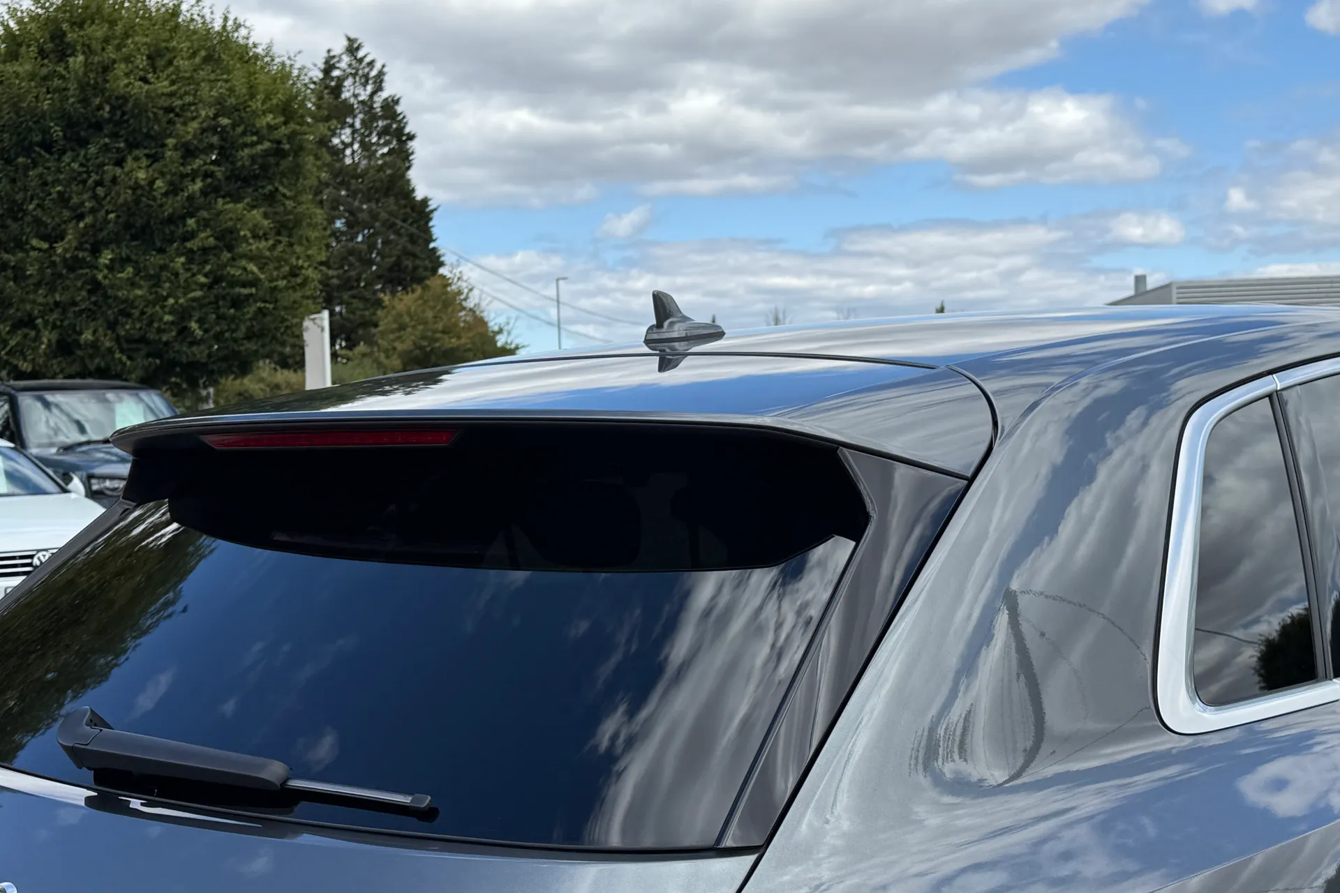 Audi e-tron thumbnail image number 55