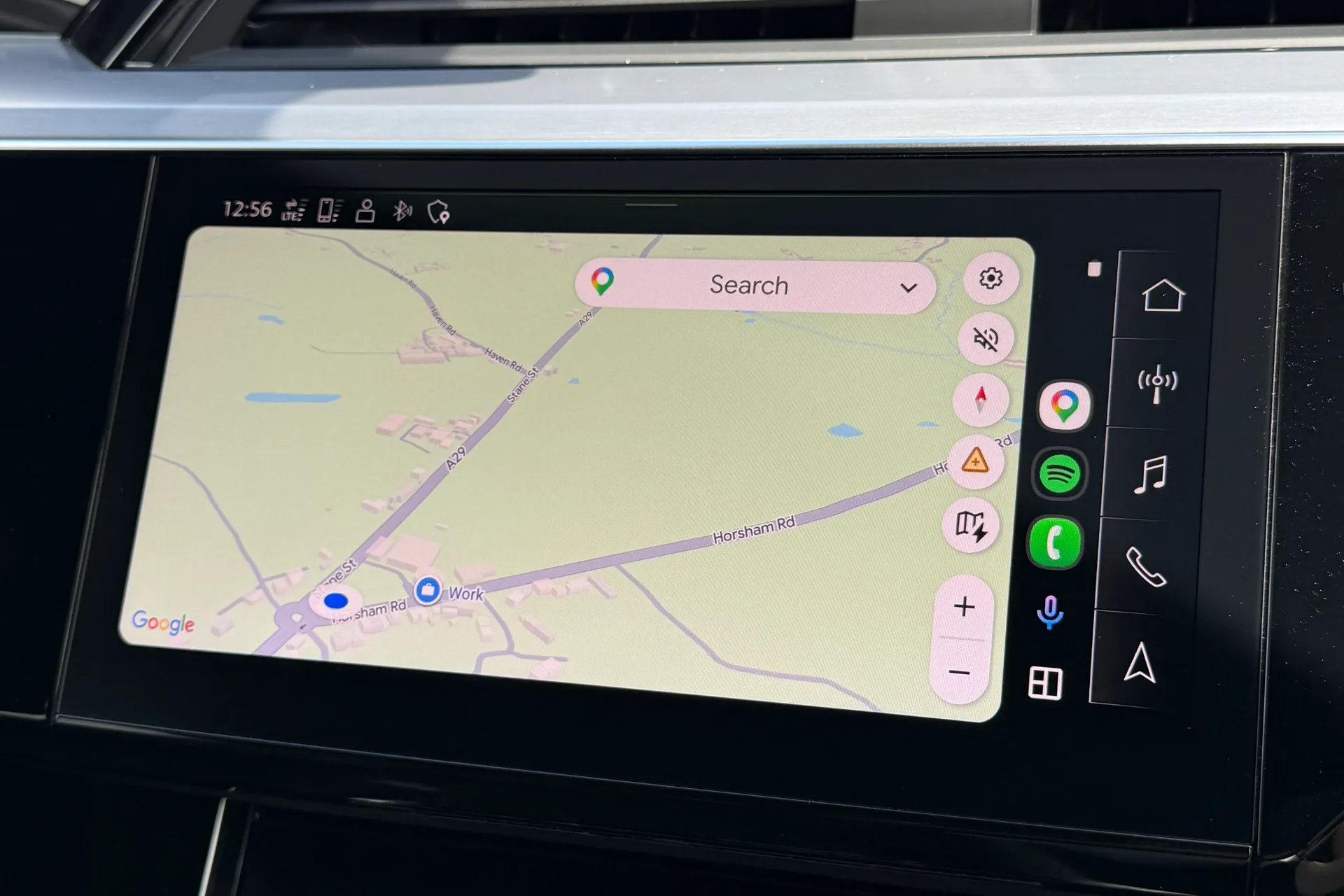 Audi e-tron thumbnail image number 9