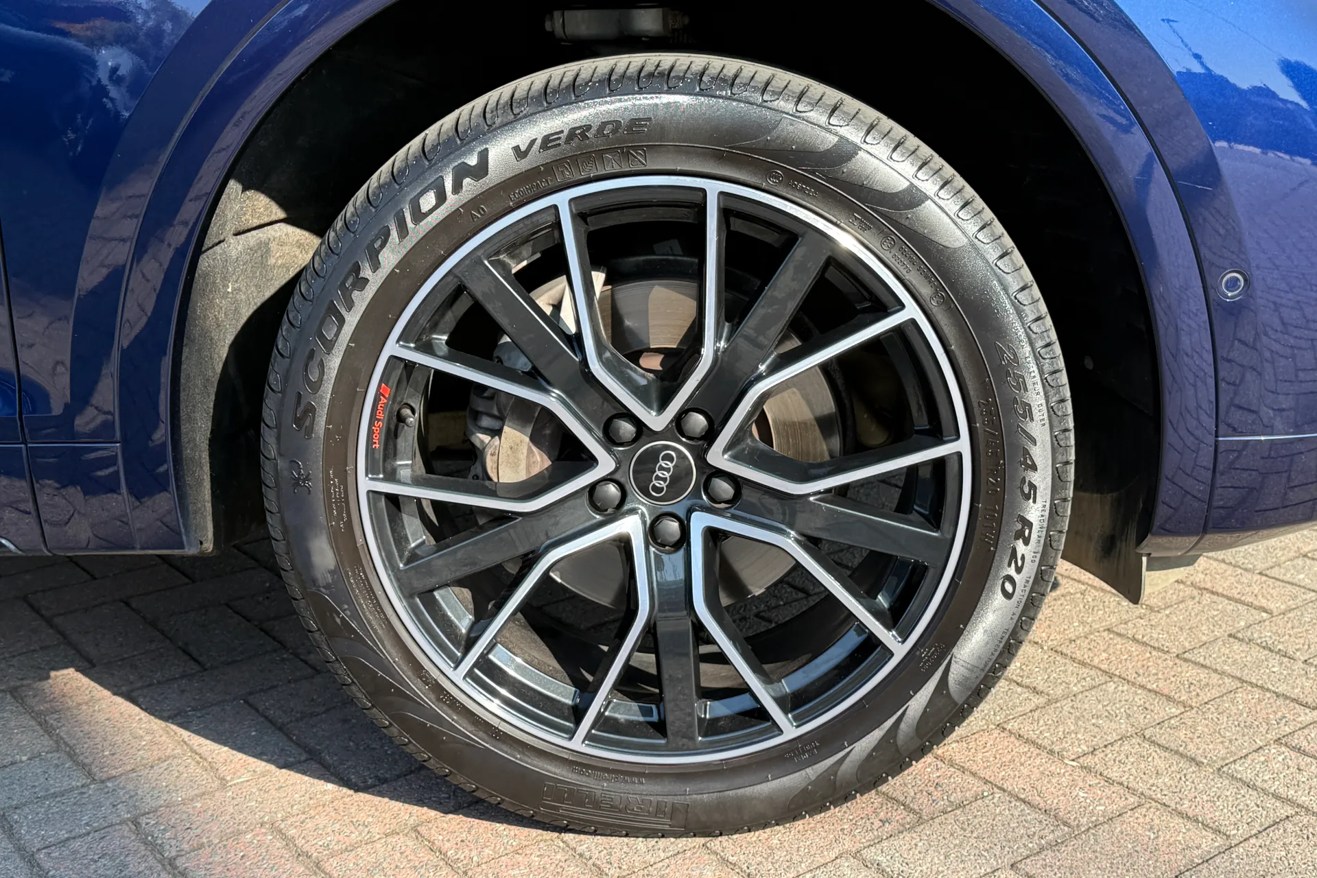 Audi Q5 thumbnail image number 50