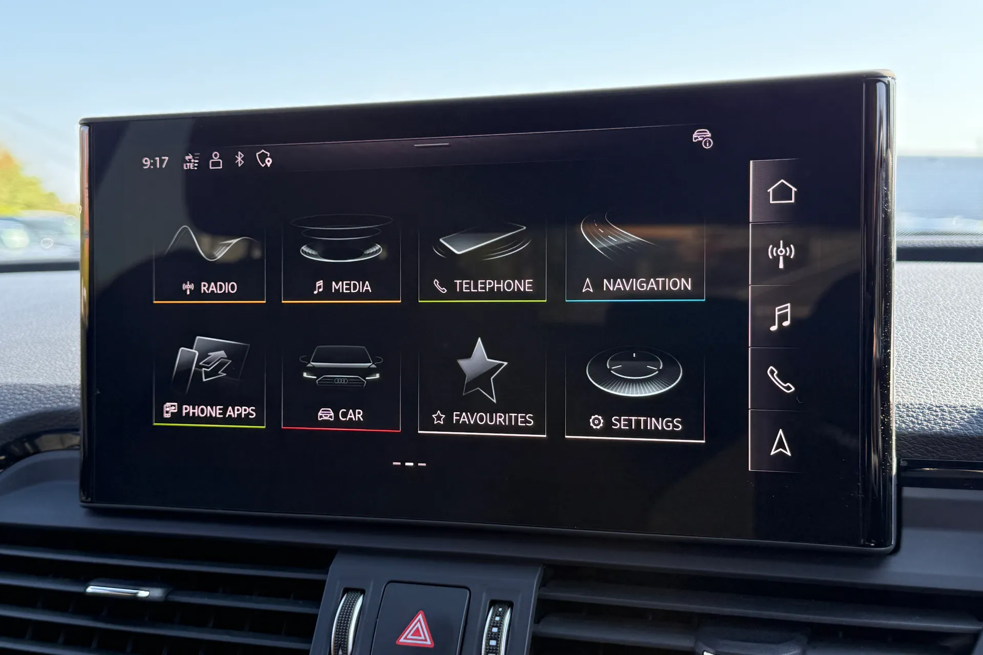 Audi Q5 thumbnail image number 16