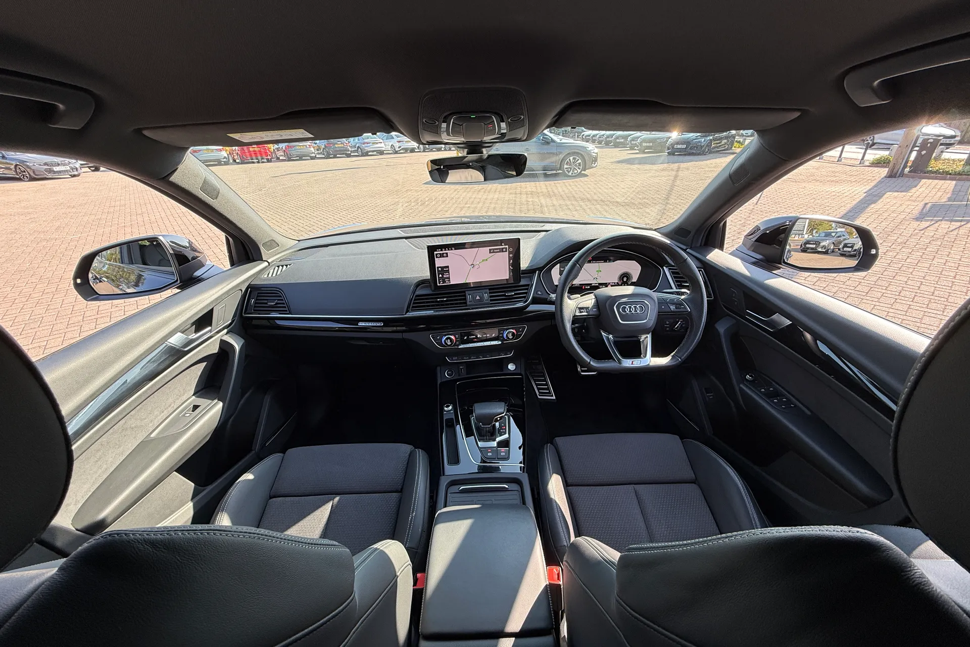Audi Q5 thumbnail image number 3