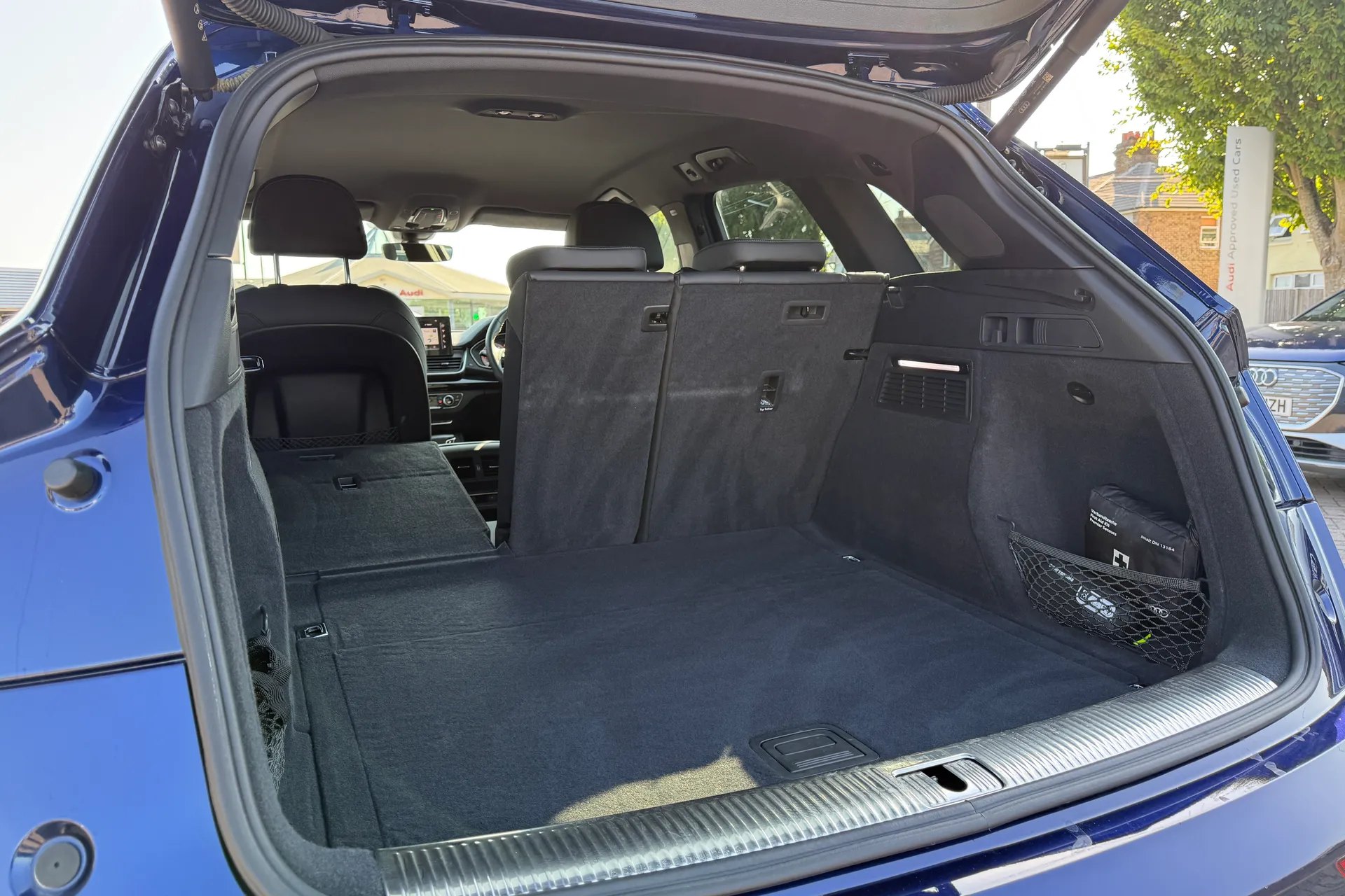 Audi Q5 thumbnail image number 39