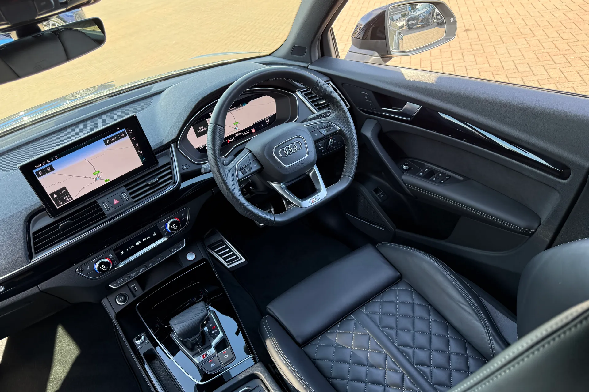 Audi Q5 thumbnail image number 48