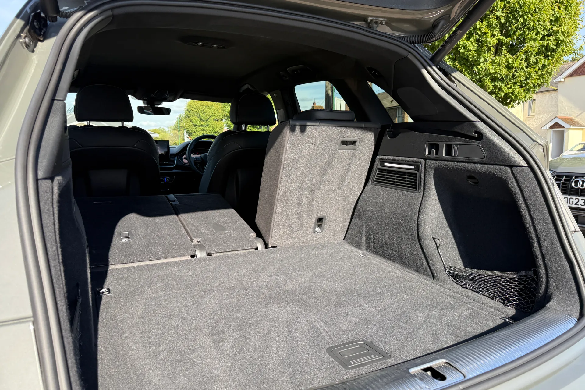 Audi Q5 thumbnail image number 42