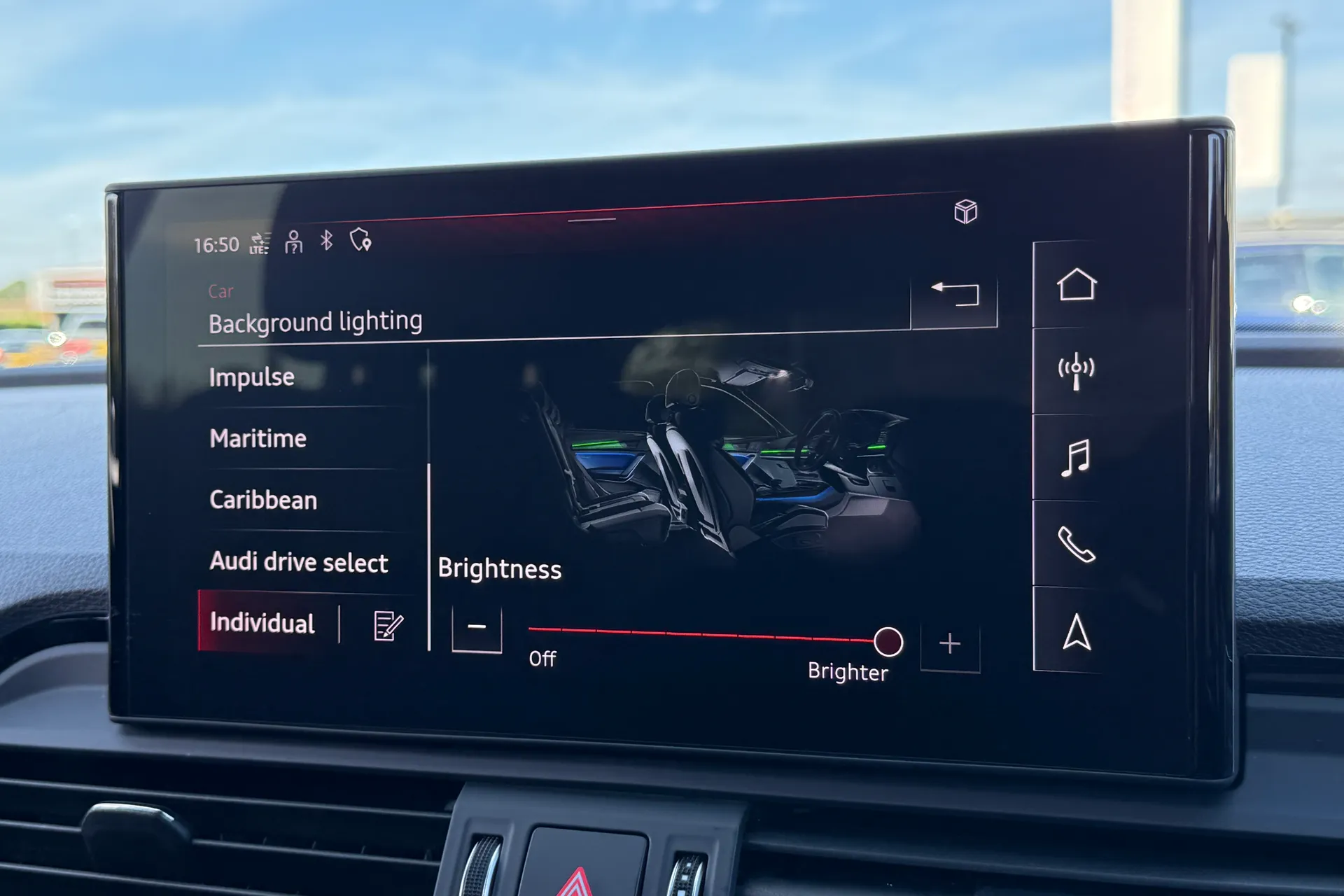Audi Q5 thumbnail image number 14