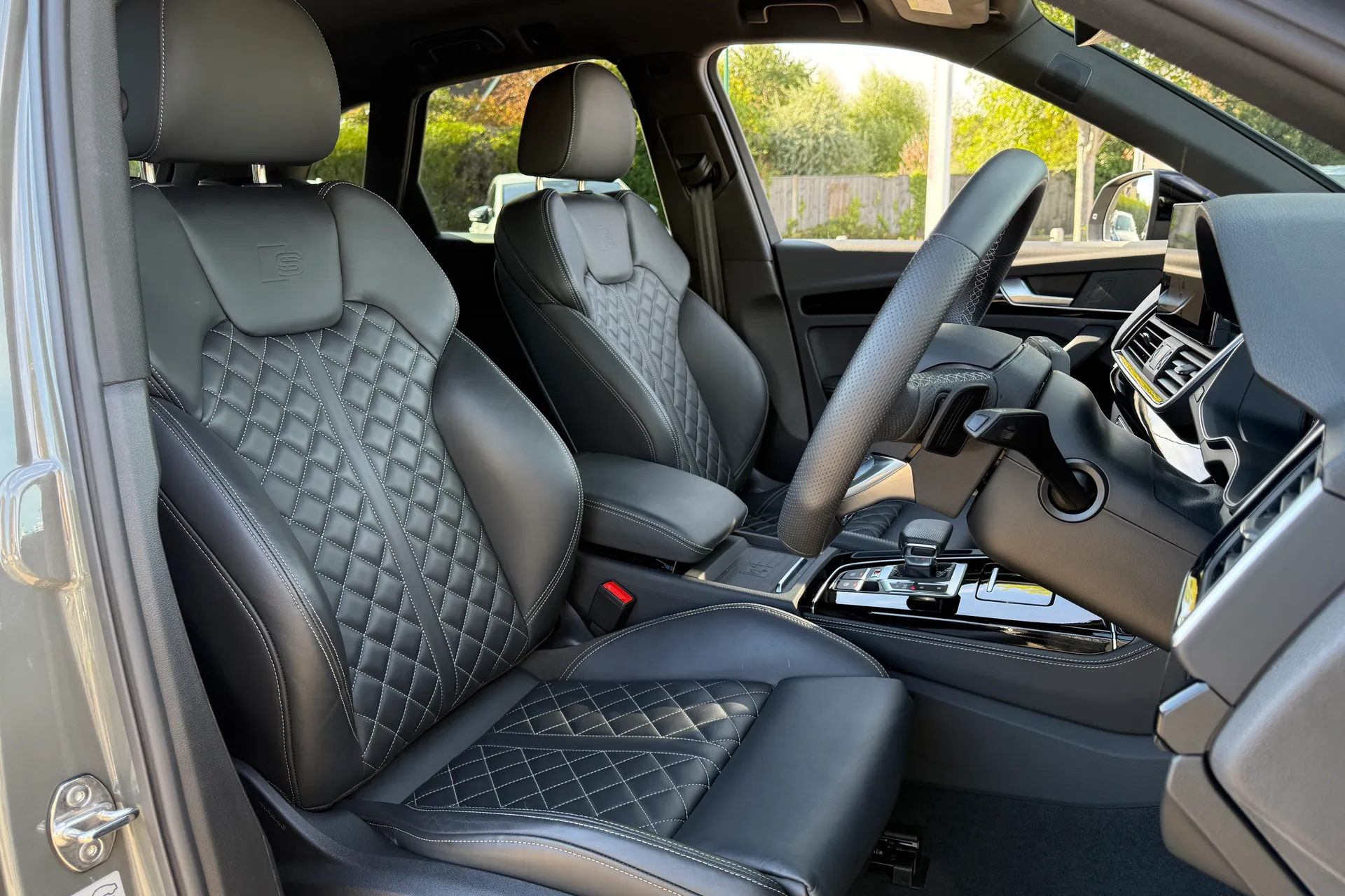 Audi Q5 thumbnail image number 33