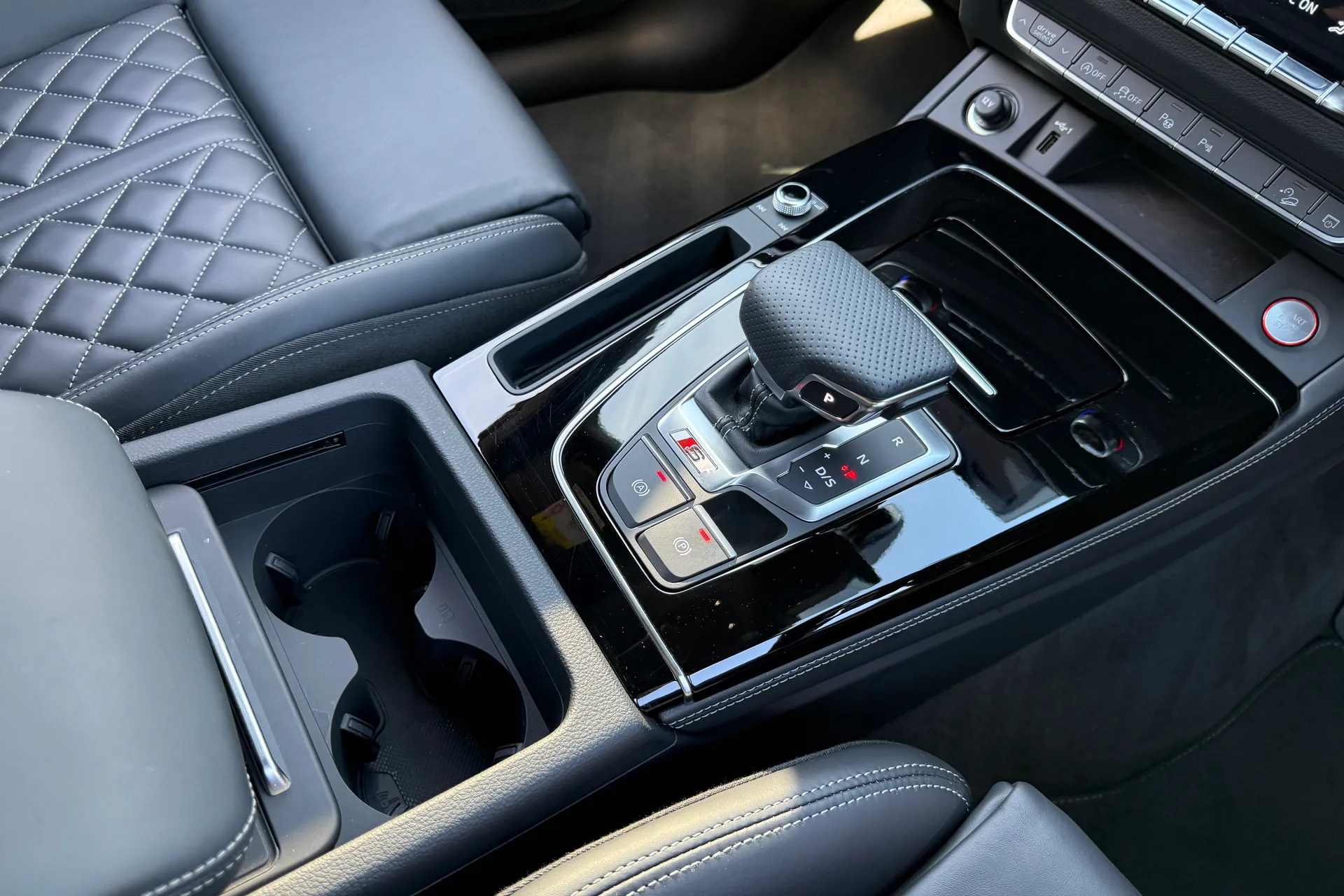 Audi Q5 thumbnail image number 46