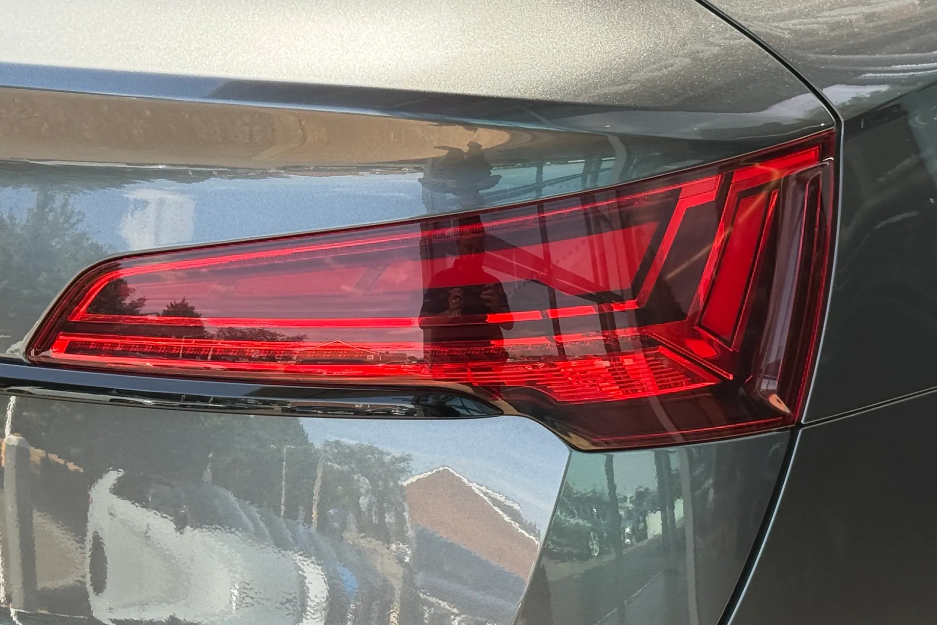Audi Q5 thumbnail image number 50