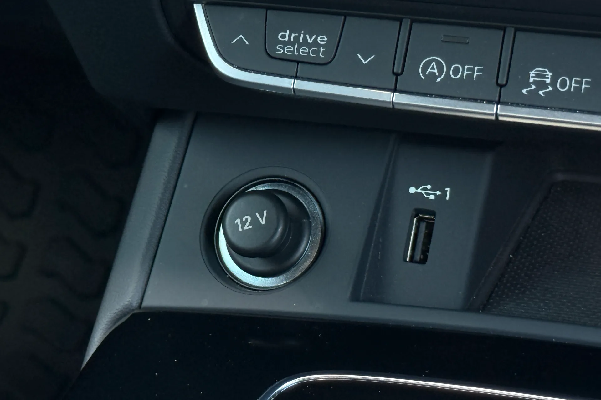 Audi Q5 thumbnail image number 16
