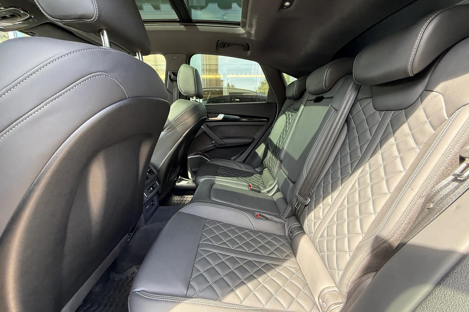 Audi Q5 thumbnail image number 56