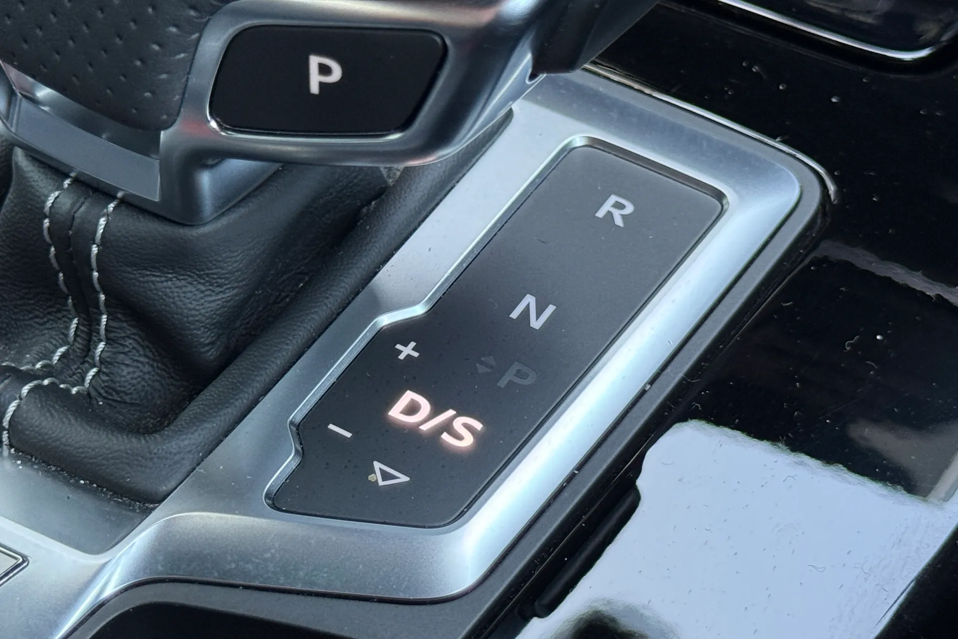 Audi Q5 thumbnail image number 22