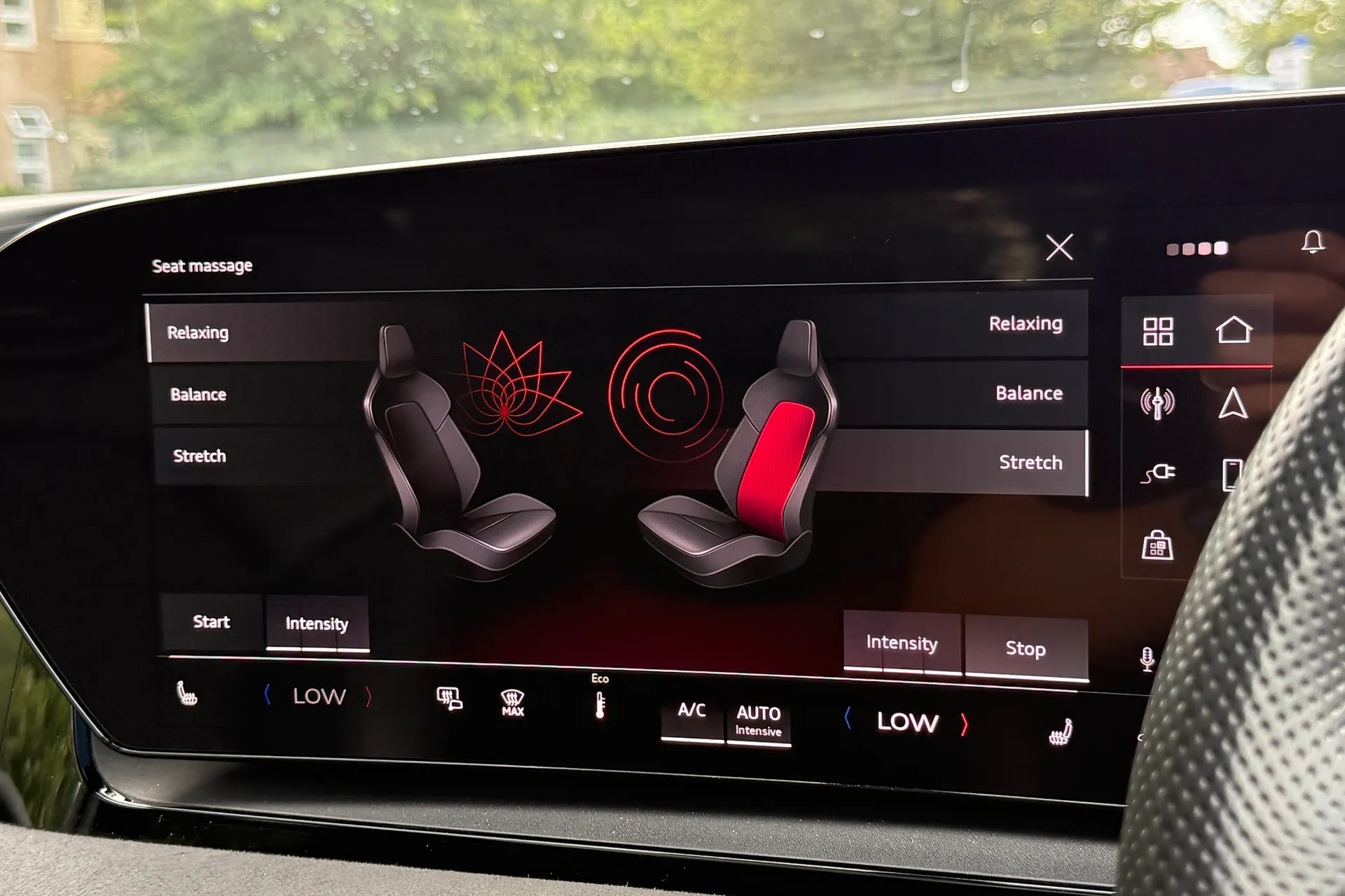 Audi Q6 thumbnail image number 23
