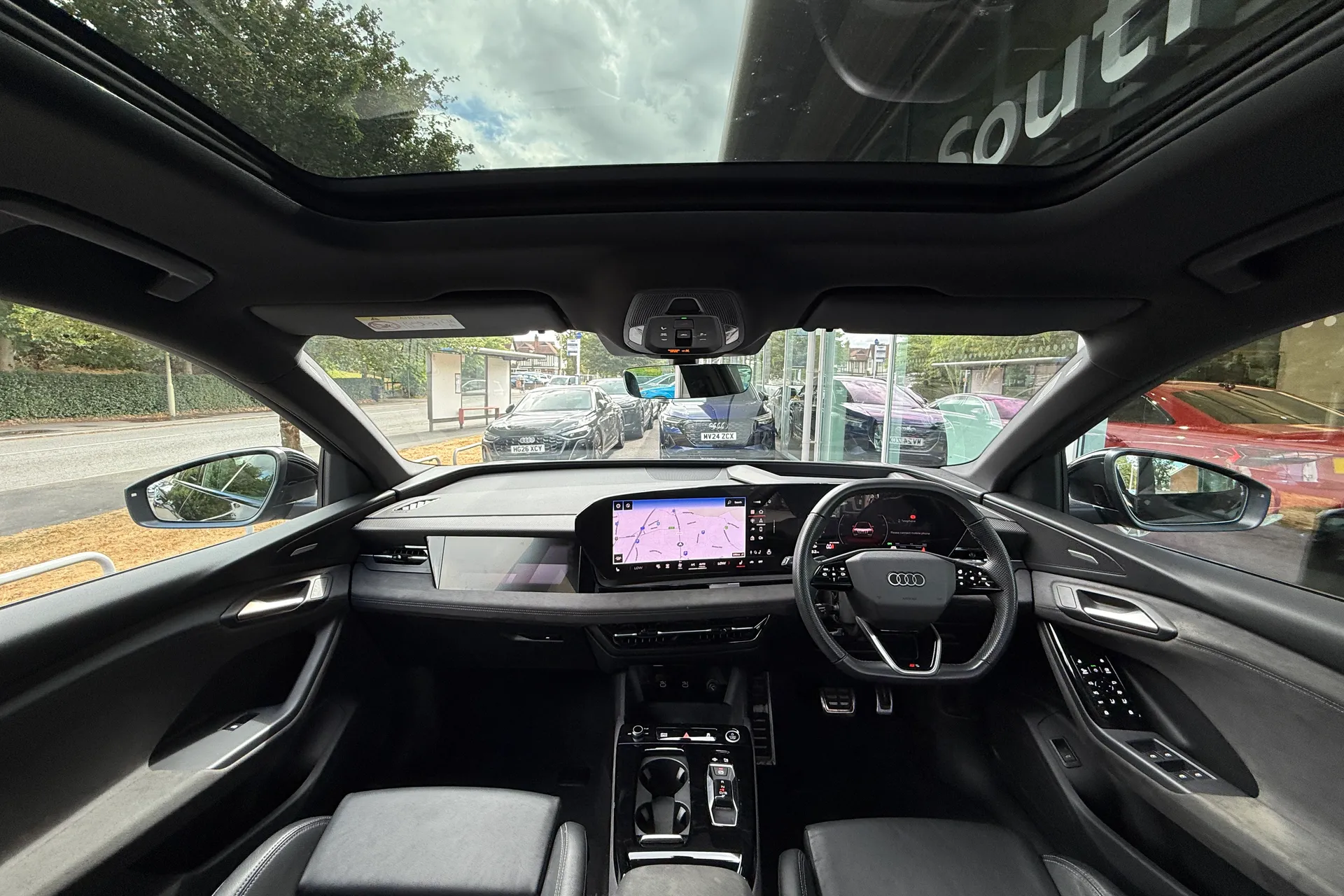 Audi Q6 thumbnail image number 35