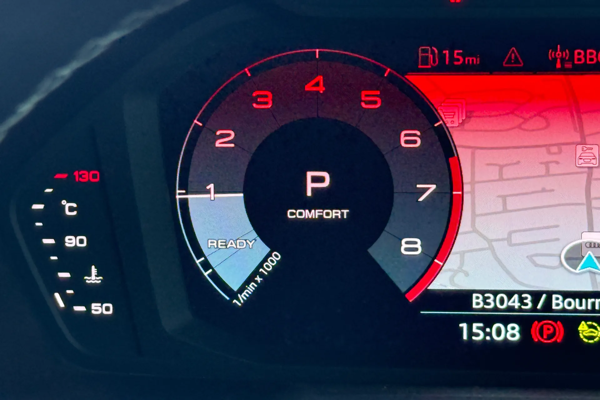 Audi Q3 thumbnail image number 12