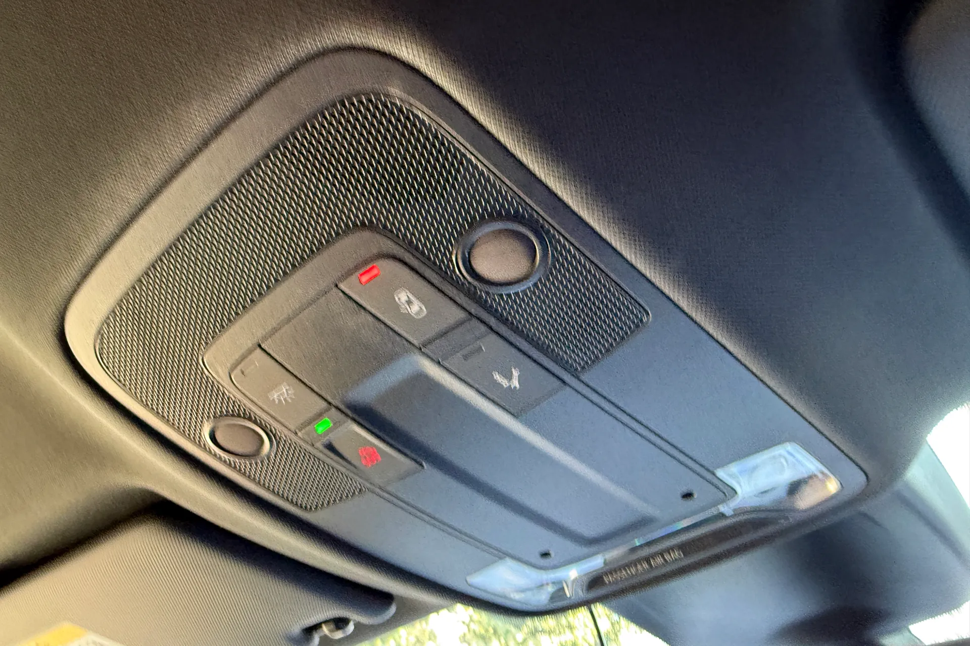 Audi Q3 thumbnail image number 34