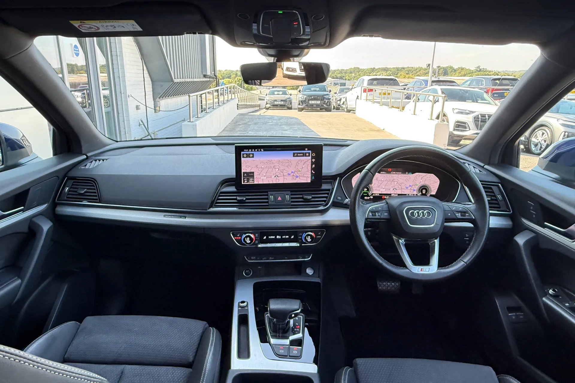Audi Q5 thumbnail image number 38