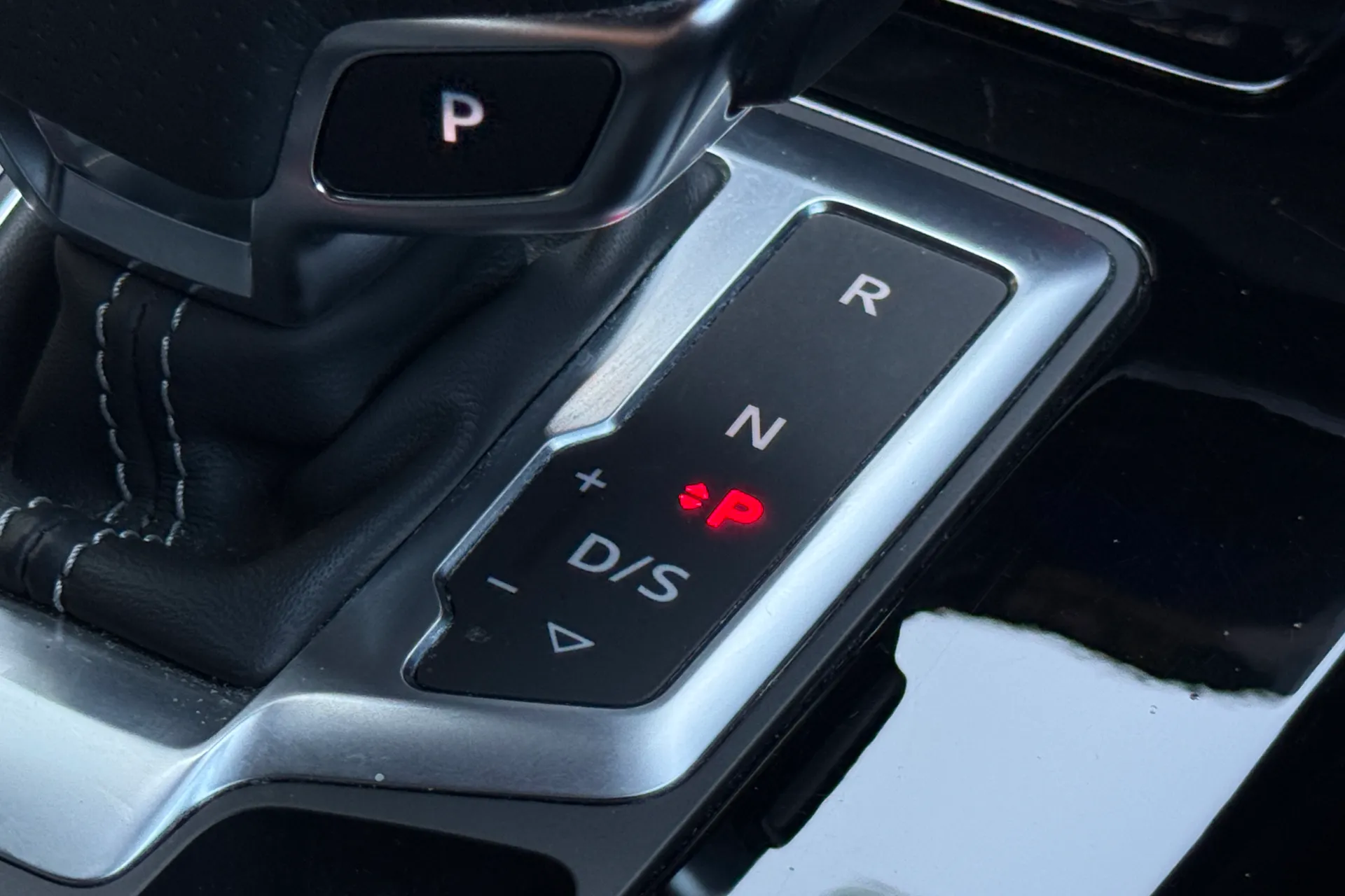 Audi Q5 thumbnail image number 24