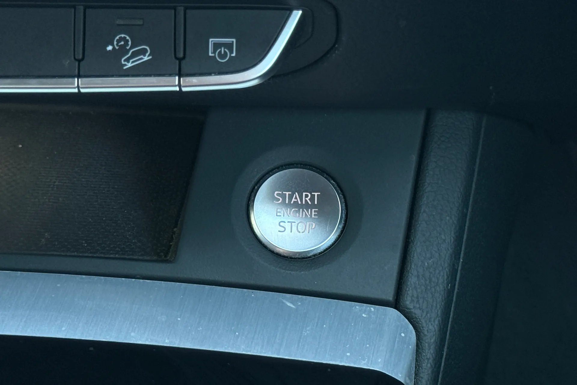 Audi Q5 thumbnail image number 21