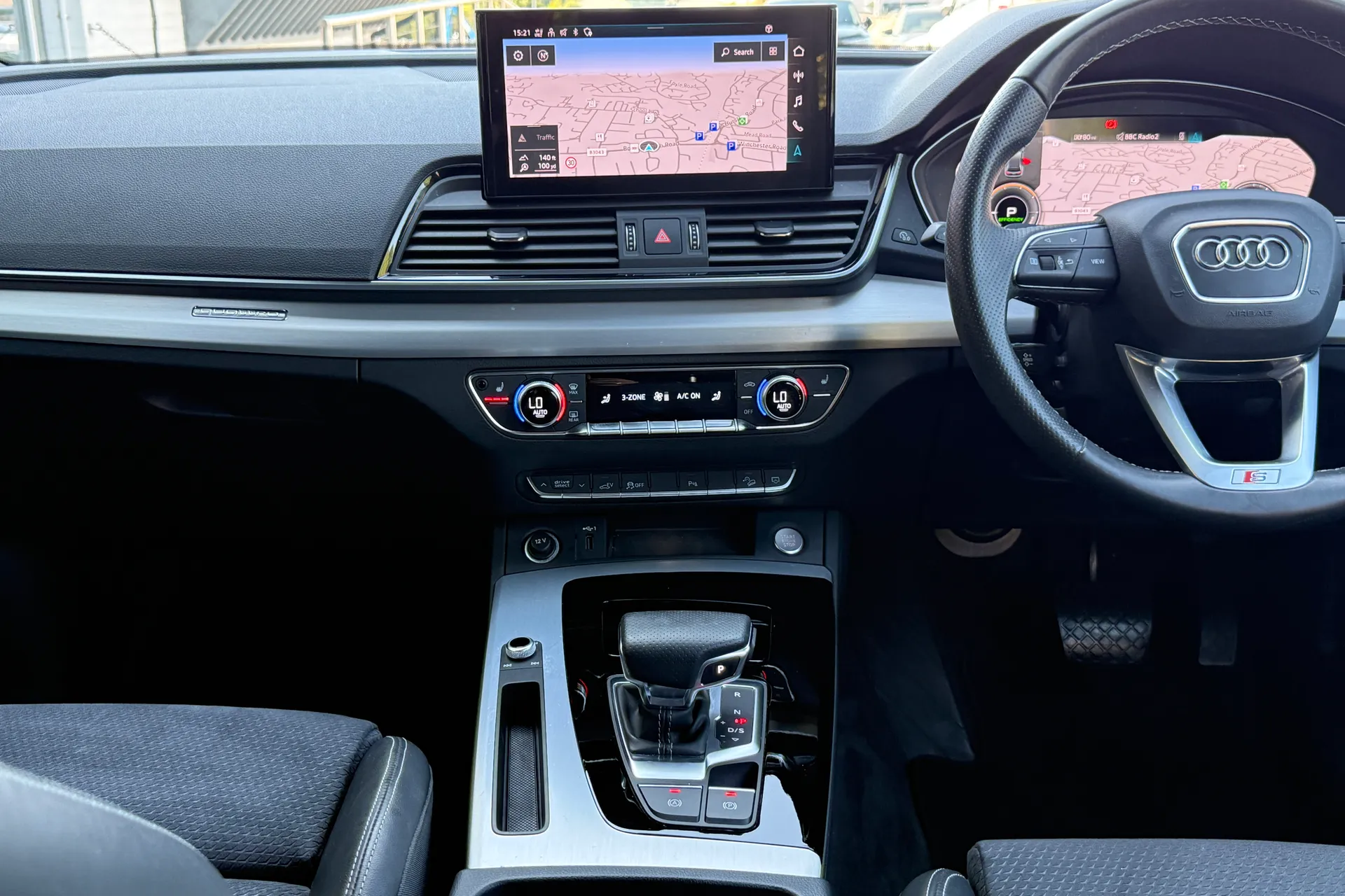 Audi Q5 thumbnail image number 39