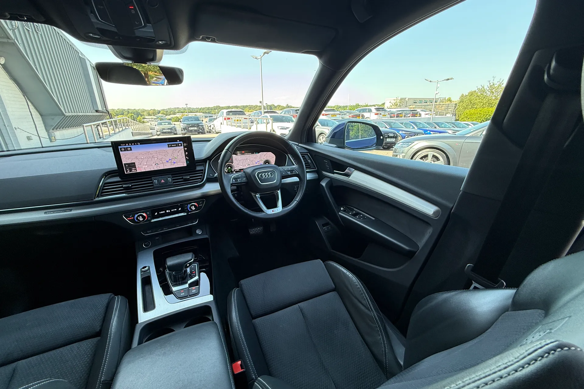 Audi Q5 thumbnail image number 41