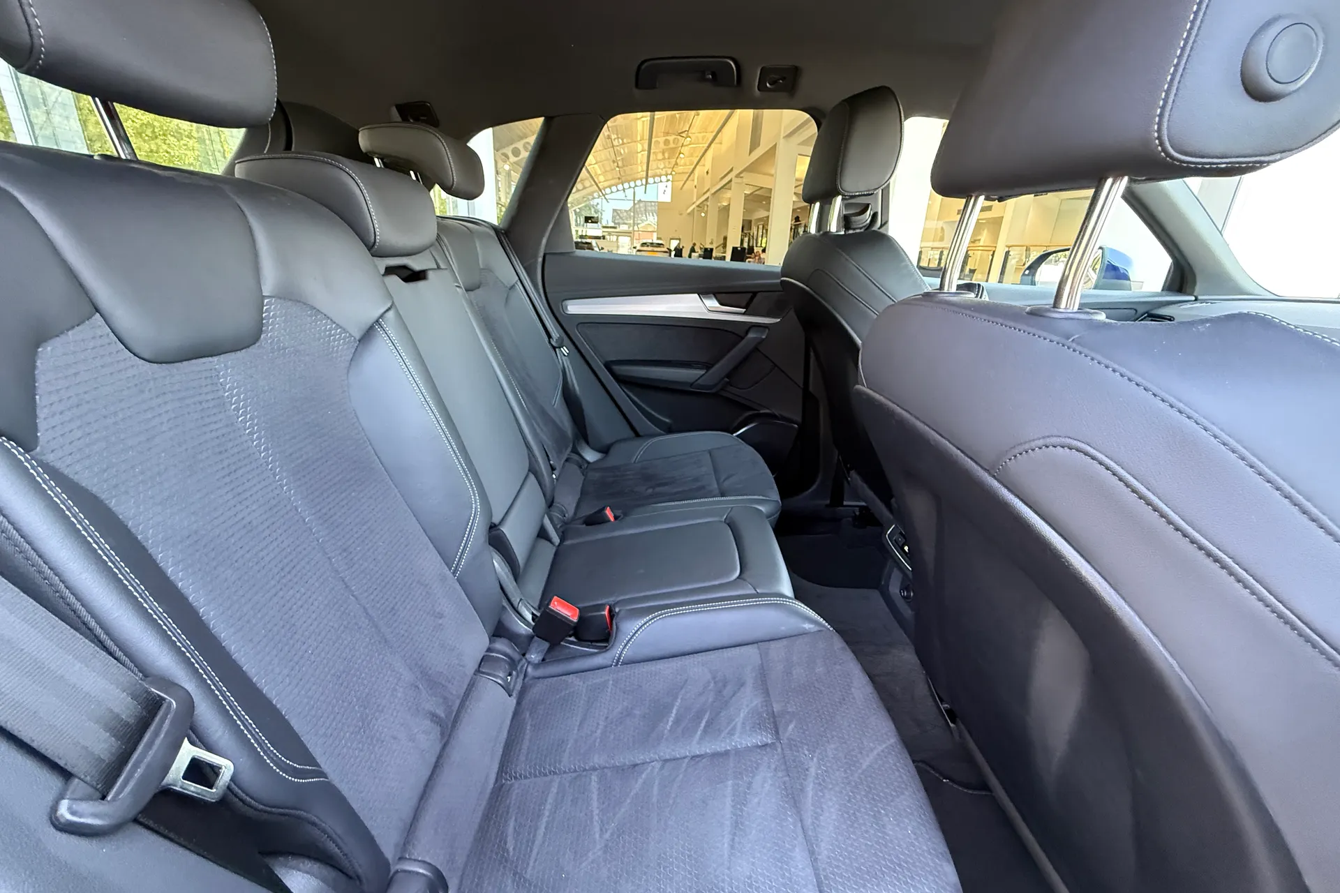 Audi Q5 thumbnail image number 37