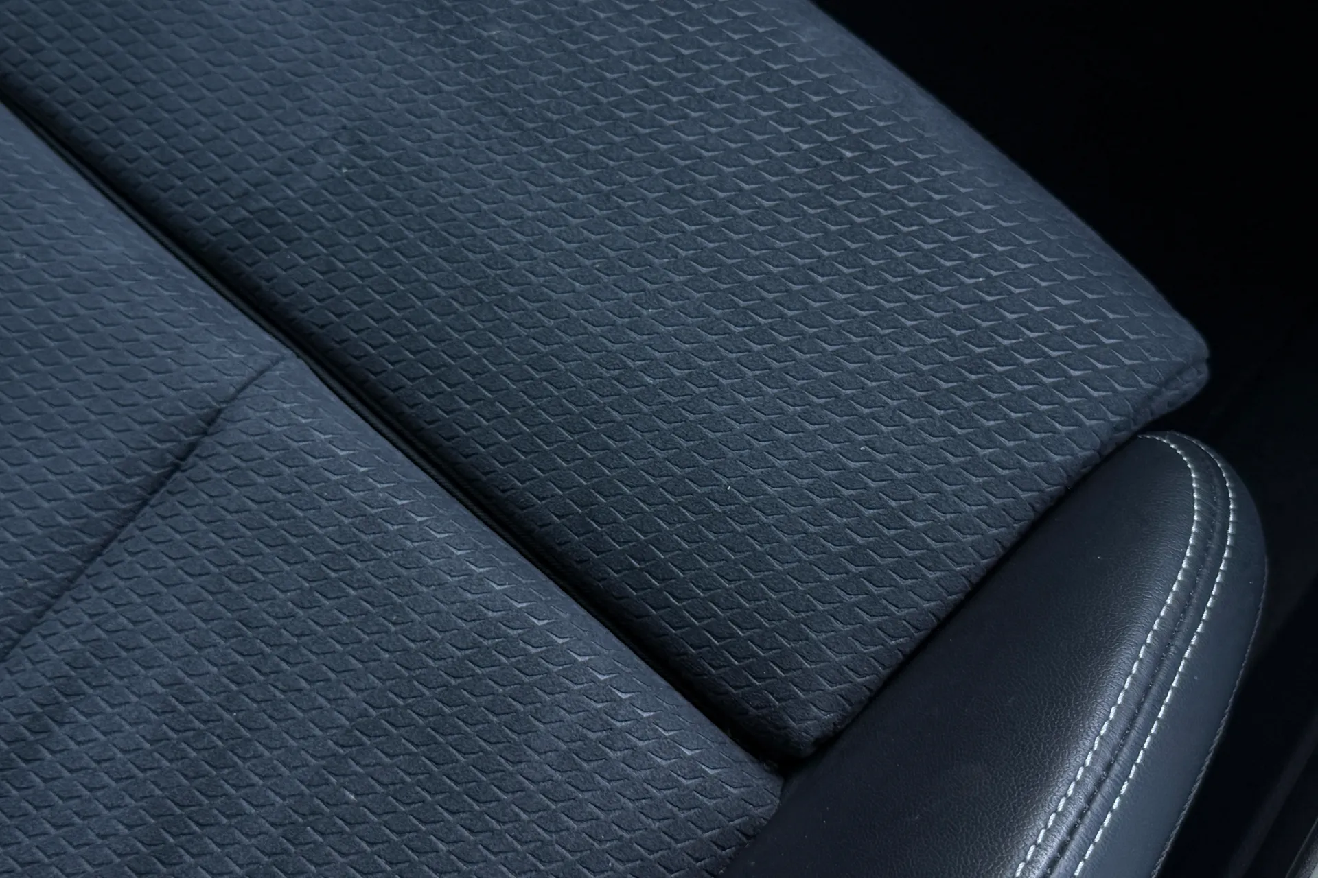 Audi Q5 thumbnail image number 26