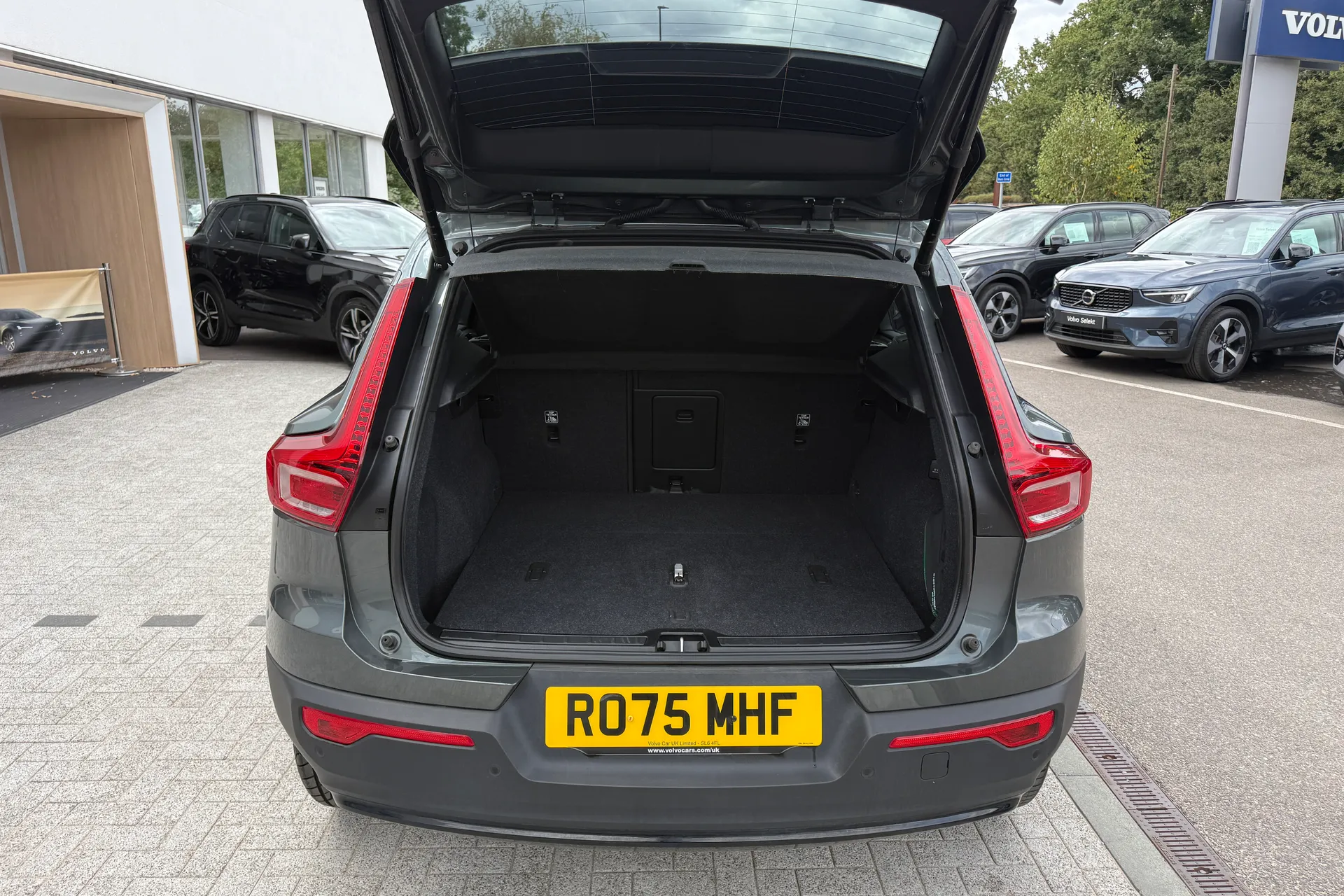 Volvo XC40 thumbnail image number 20