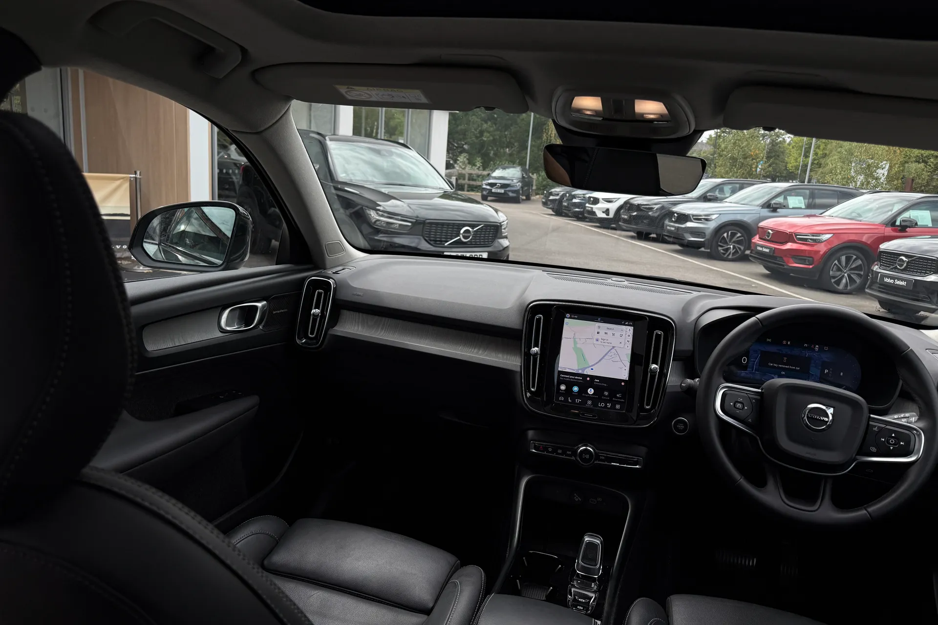 Volvo XC40 thumbnail image number 31