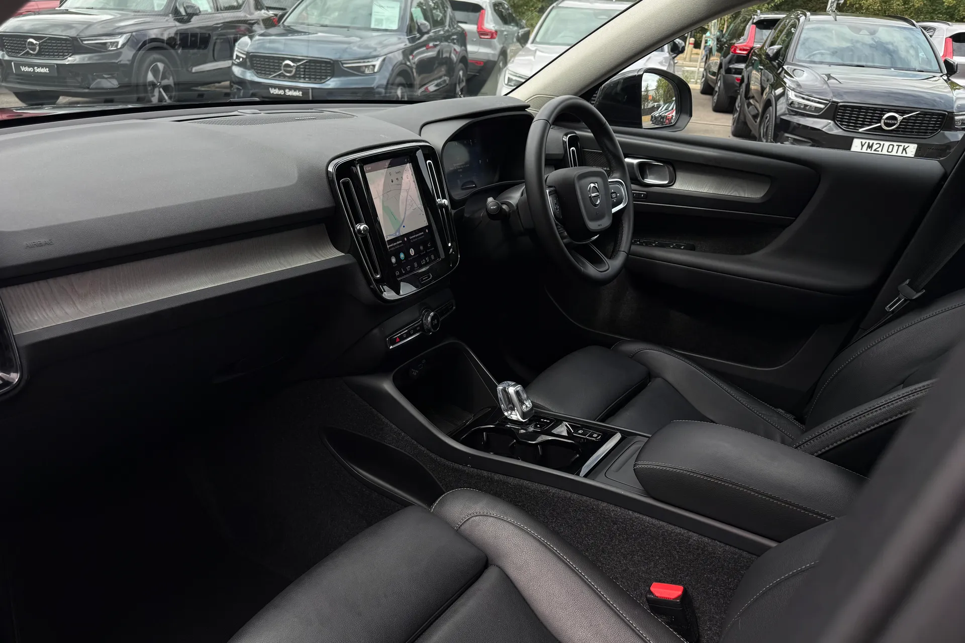 Volvo XC40 thumbnail image number 27