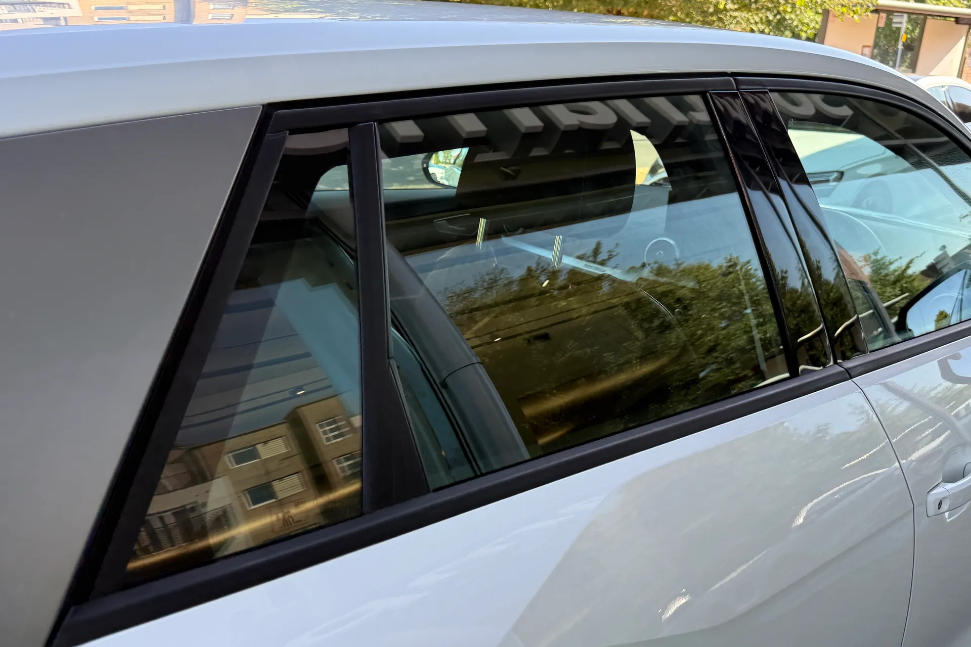 Audi Q2 thumbnail image number 34