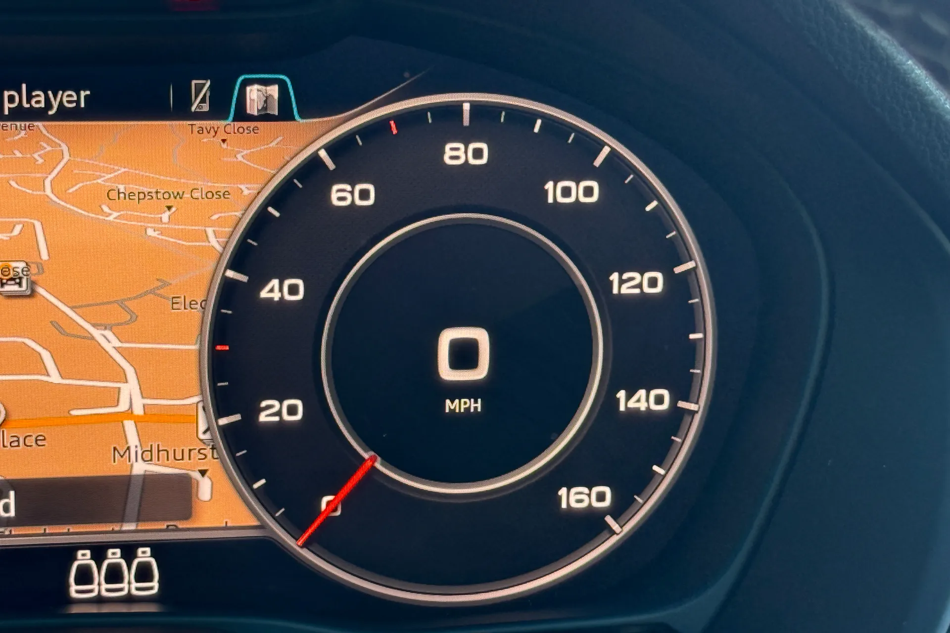 Audi Q2 thumbnail image number 8