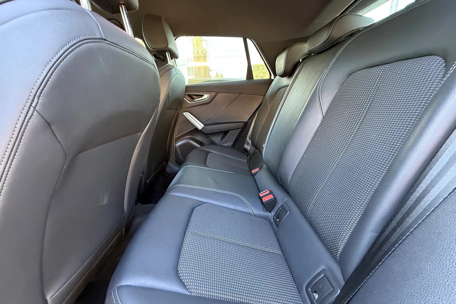 Audi Q2 thumbnail image number 48