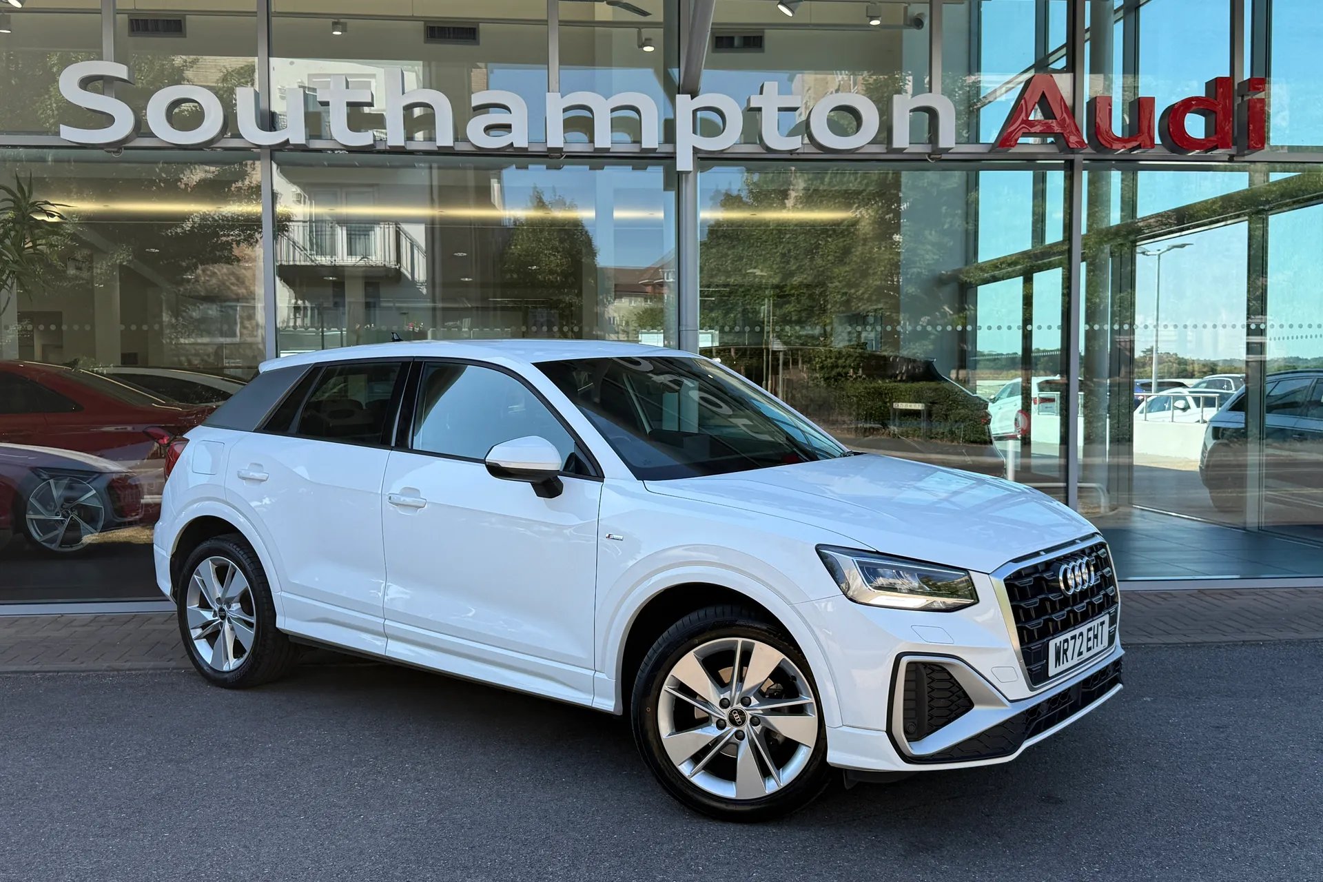 Audi Q2 thumbnail image number 56