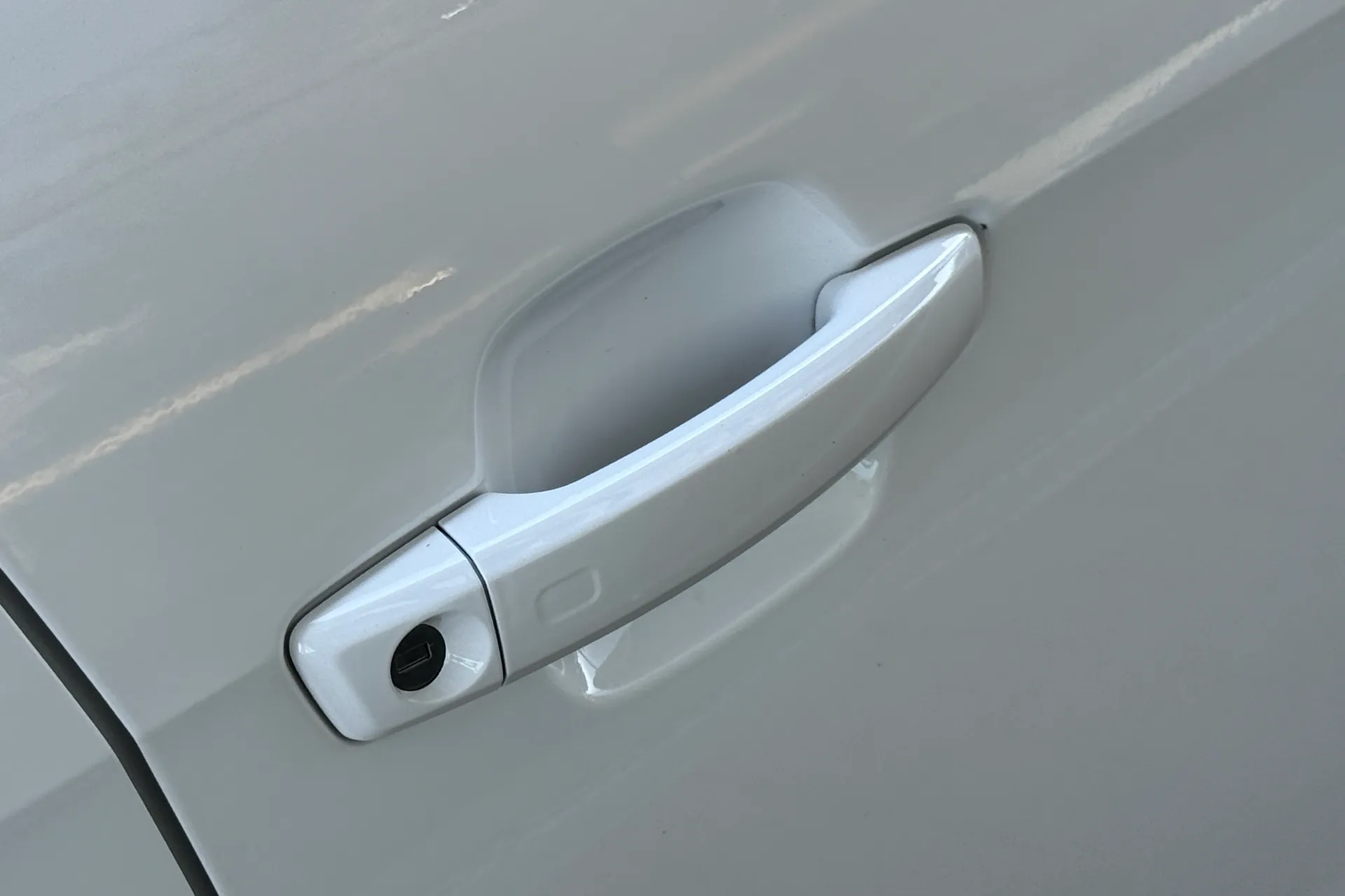 Audi Q2 thumbnail image number 33