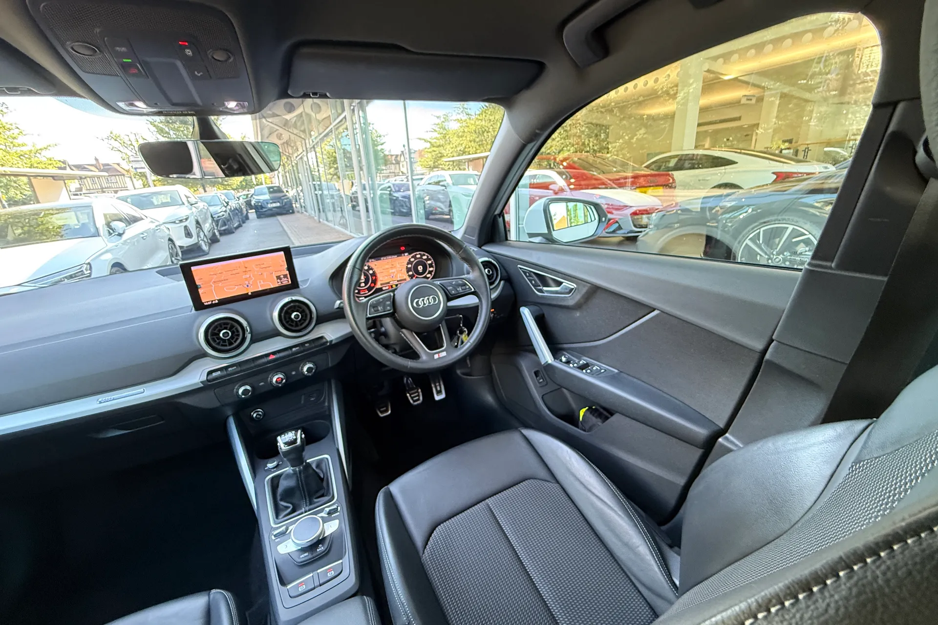 Audi Q2 thumbnail image number 41