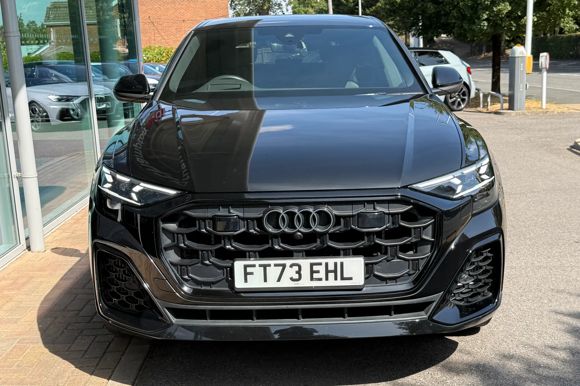 Audi Q8 thumbnail image number 53