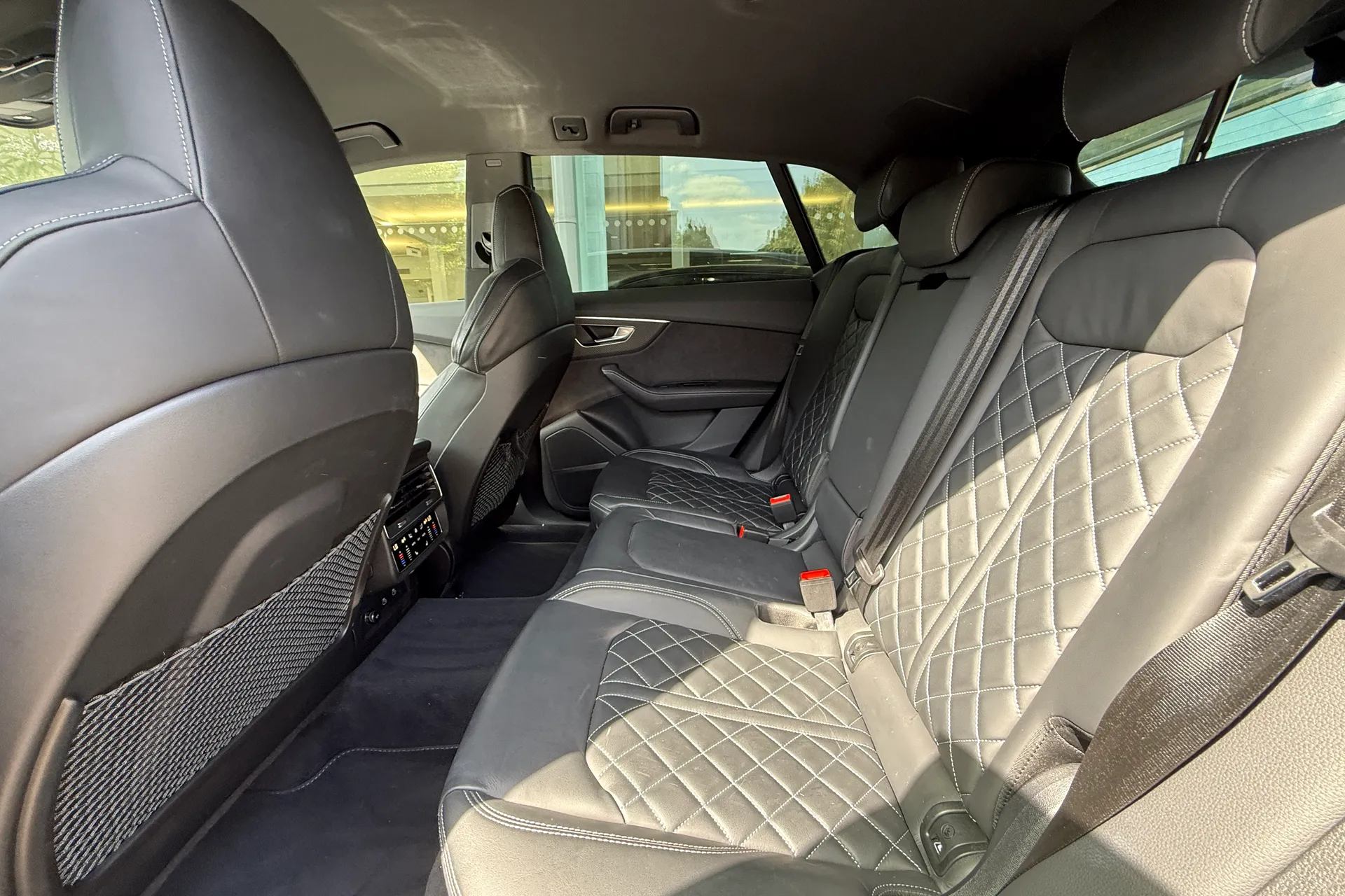Audi Q8 thumbnail image number 50